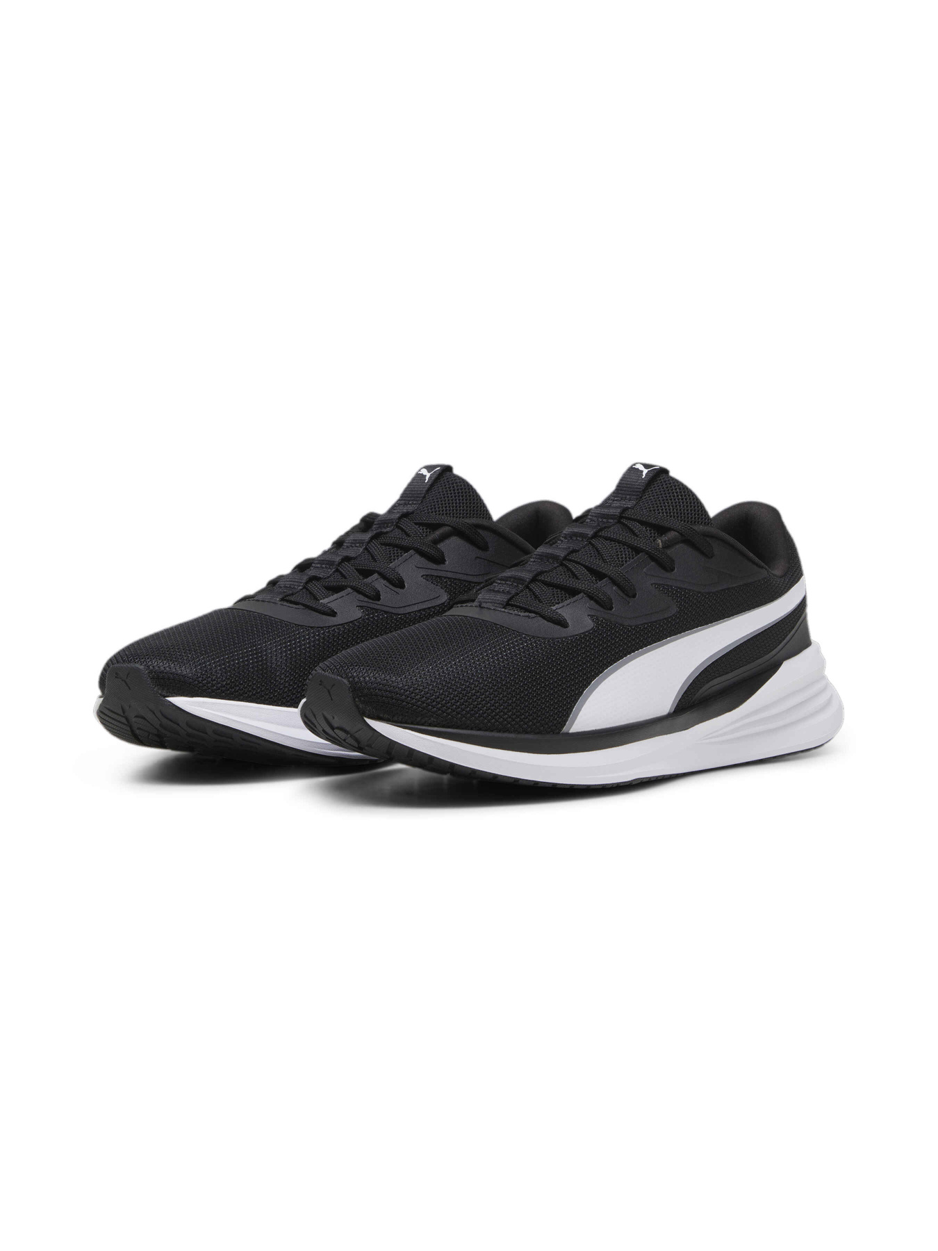 Кроссовки PUMA Night Runner V3 модель 310040 Кроссовки PUMA Night Runner V3 модель 310040 Фото