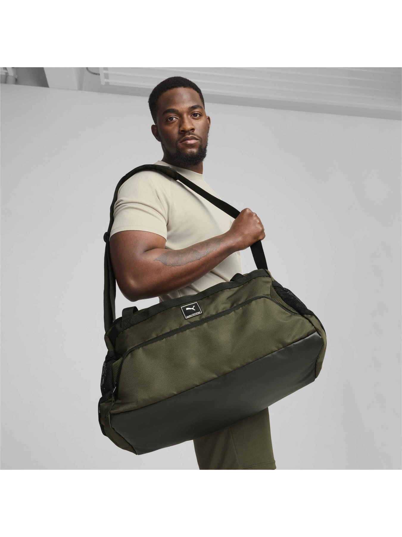 Сумки PUMA Training Medium Sports Bag модель 090920 Сумки PUMA Training Medium Sports Bag модель 090920 Фото