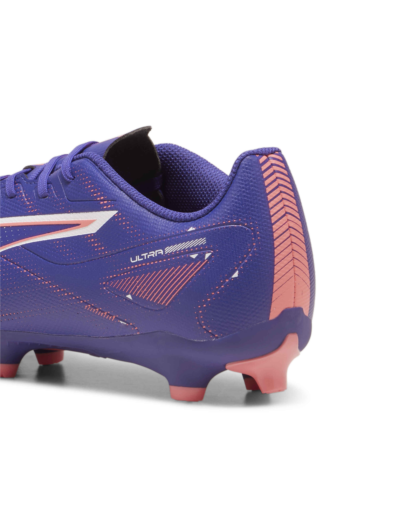 Кросівки PUMA Ultra 5 Play Fg/ag модель 107689 Фото