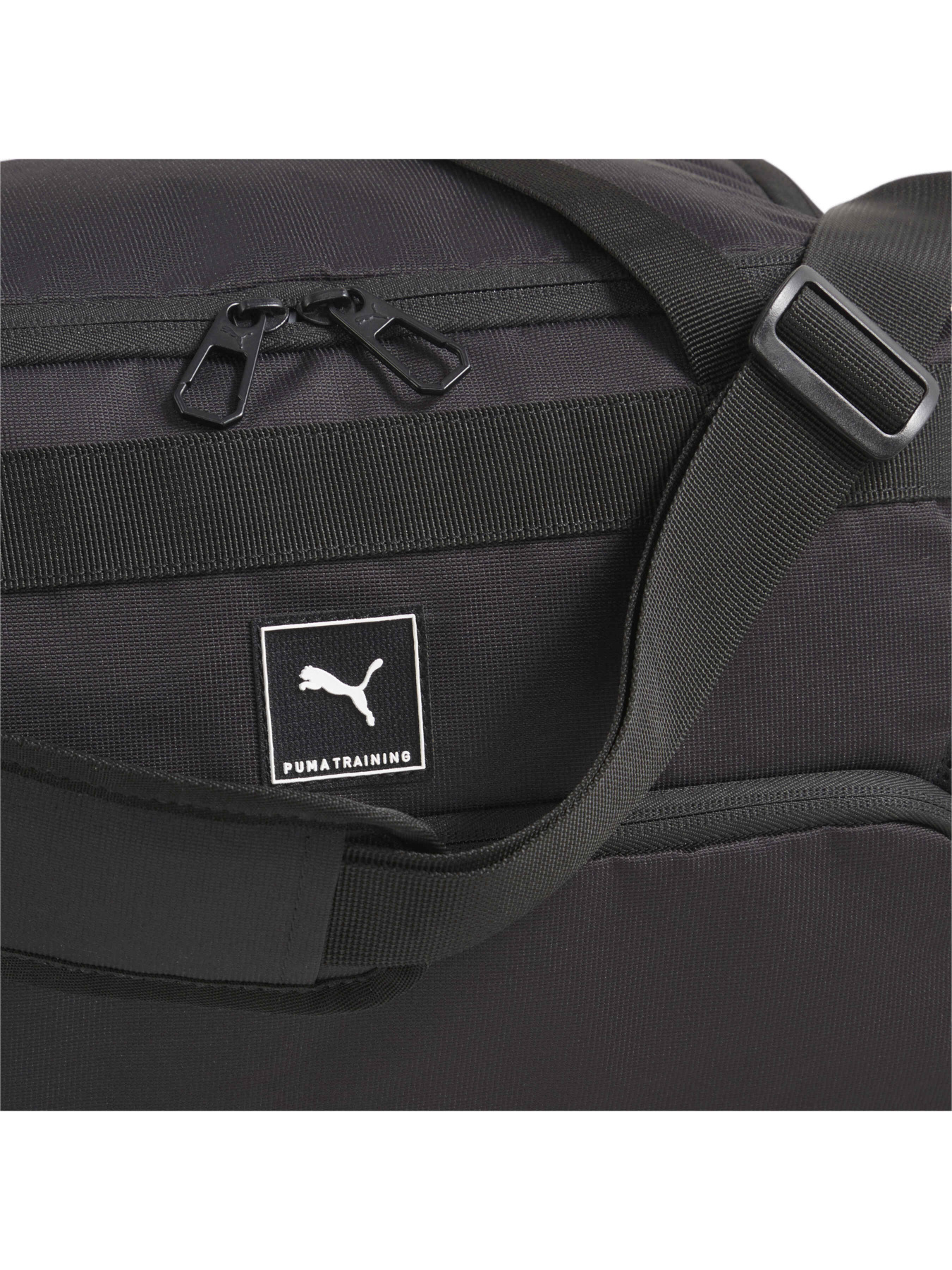 Сумки PUMA Training Small Sports Bag модель 090919 Сумки PUMA Training Small Sports Bag модель 090919 Фото