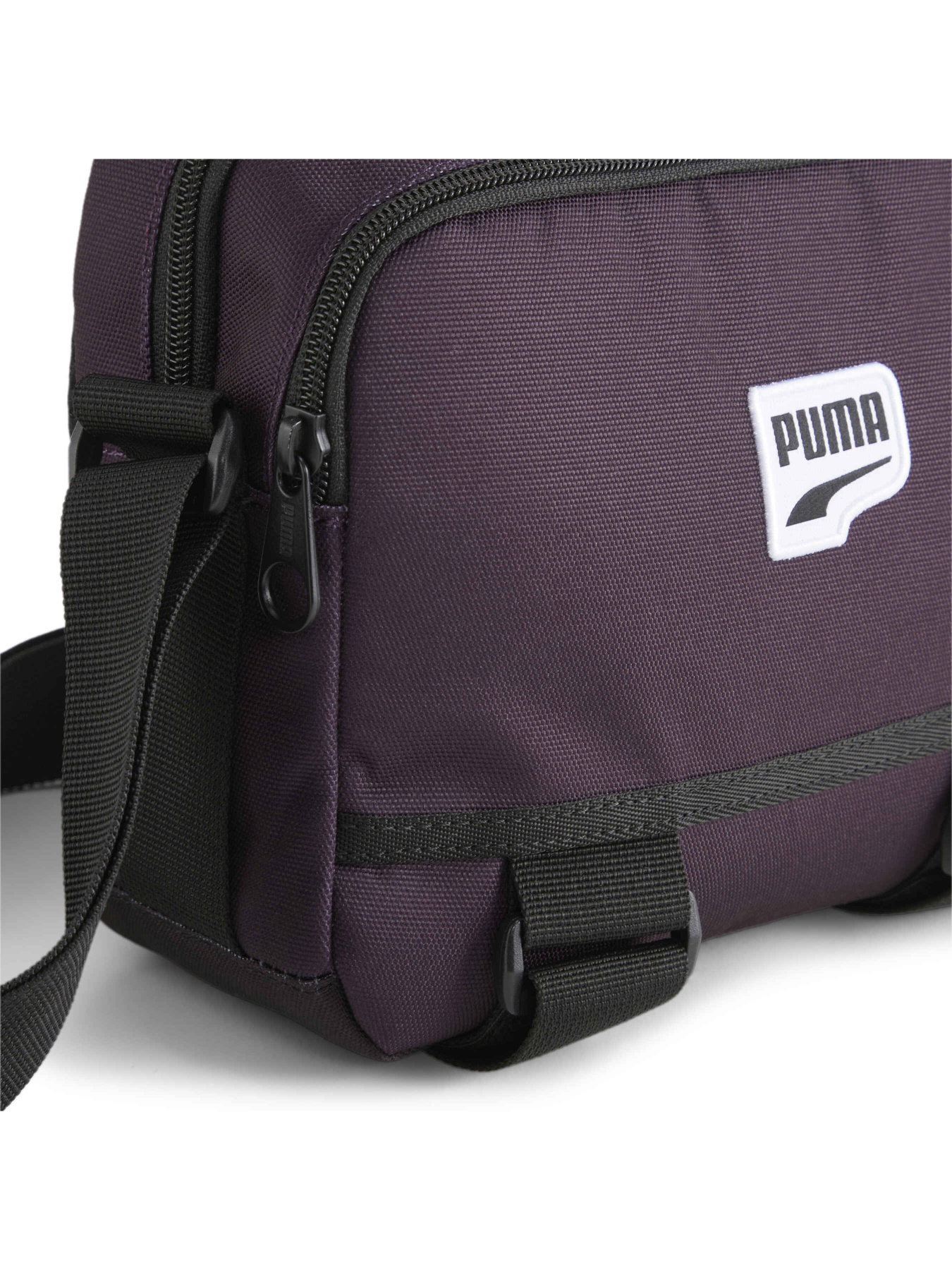Сумки PUMA Downtown X-body модель 090256 Сумки PUMA Downtown X-body модель 090256 Фото