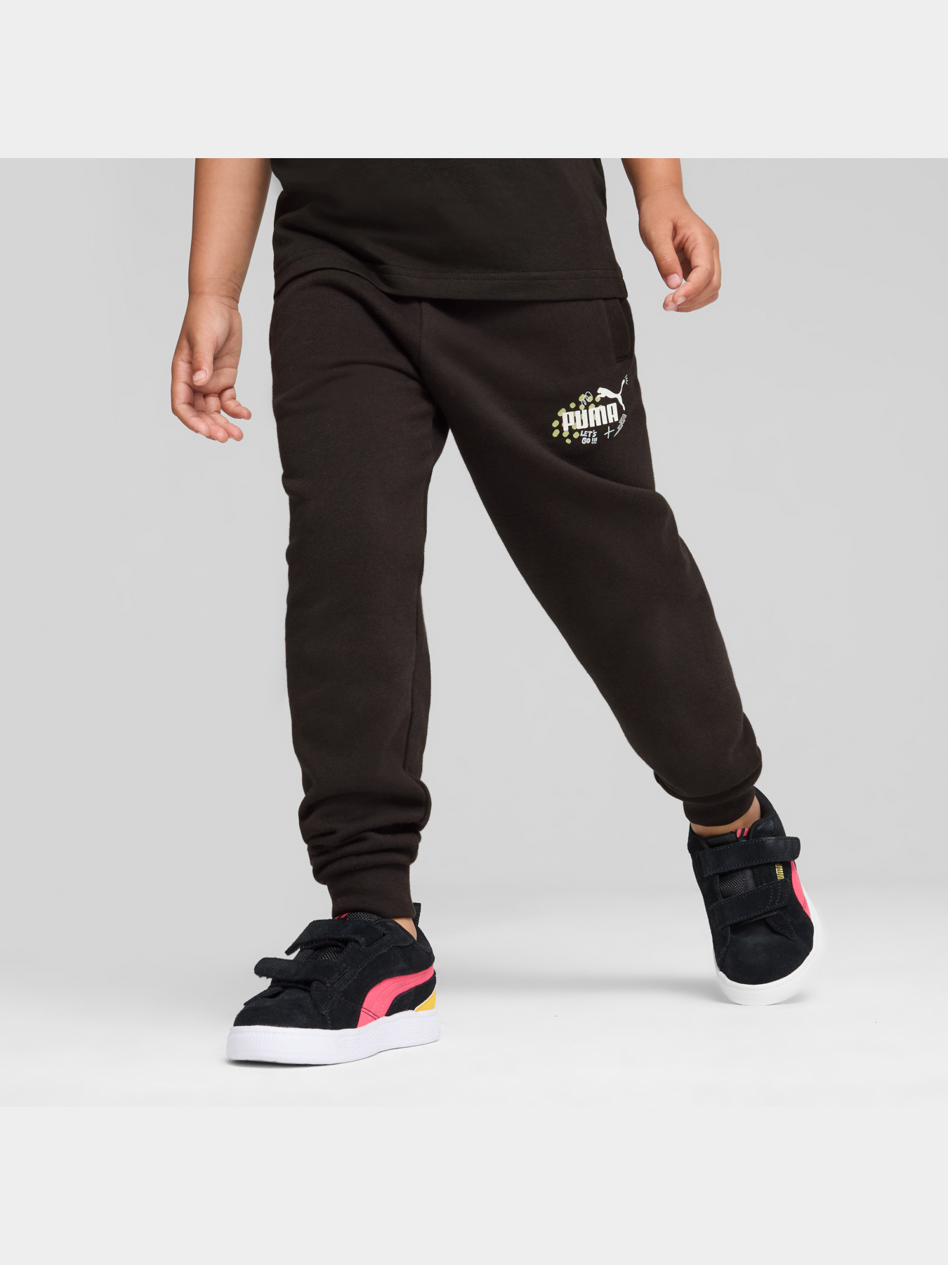 Брюки PUMA Ess+ Fc Sweatpants модель 681884 Брюки PUMA Ess+ Fc Sweatpants модель 681884 Фото