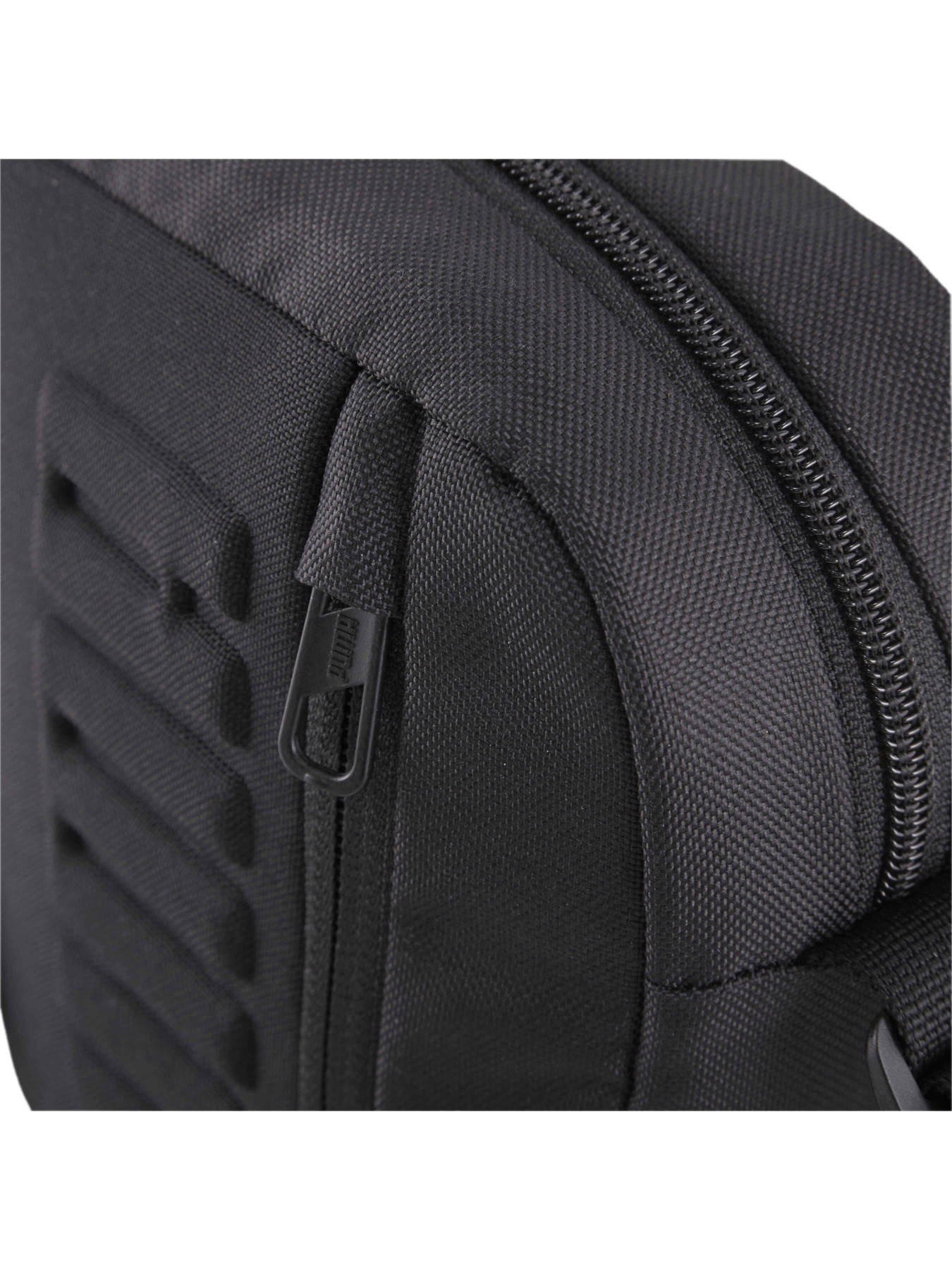 Сумки PUMA S Portable модель 090713 Сумки PUMA S Portable модель 090713 Фото