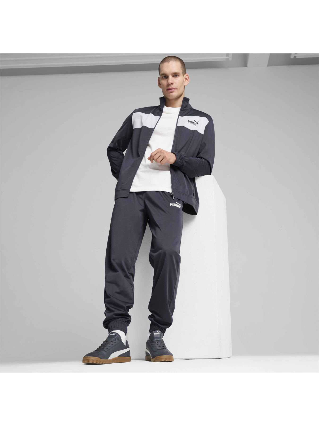 Костюмы PUMA Poly Suit модель 677427 Фото