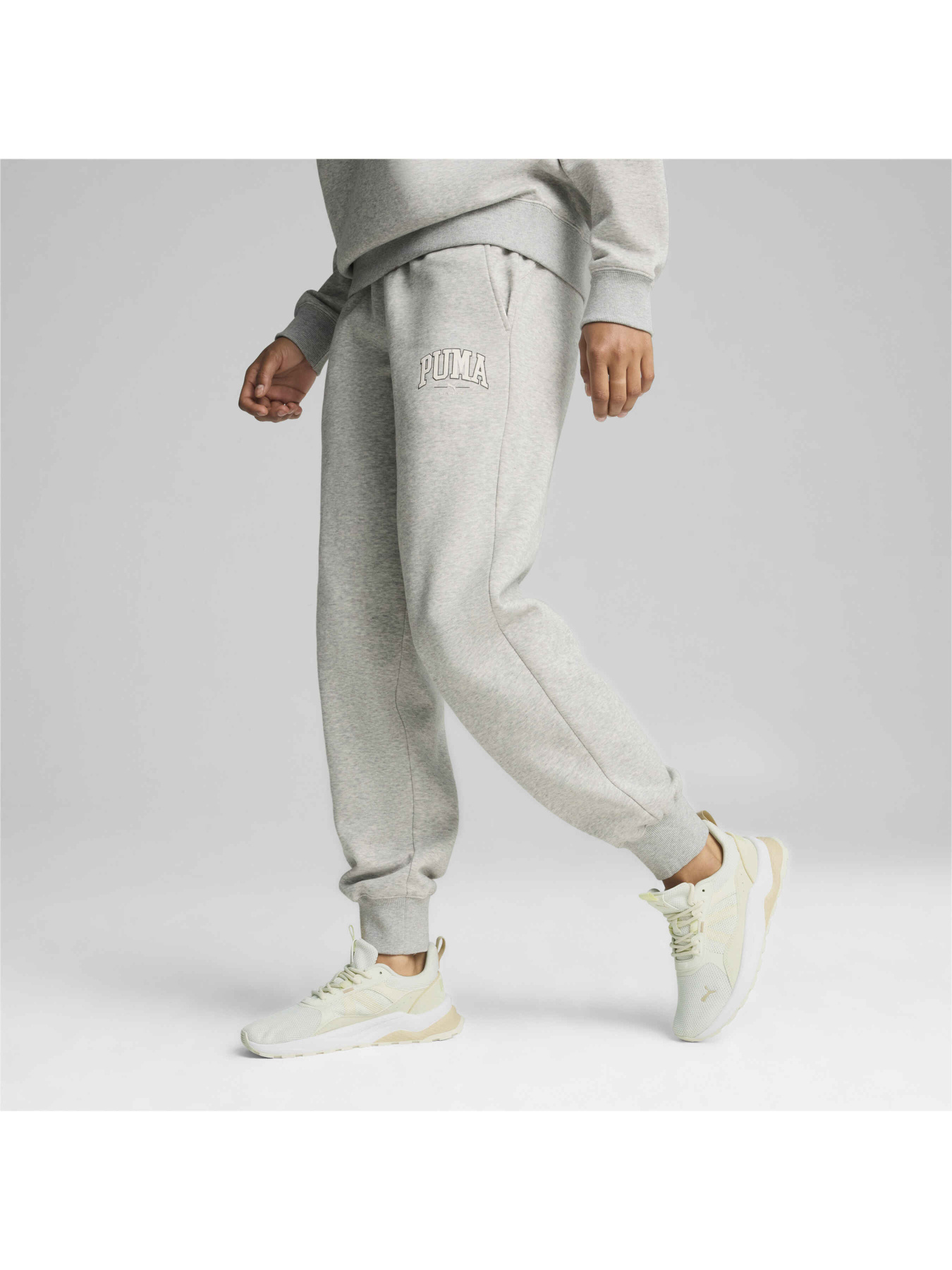 Штани PUMA Squad Pants Fl модель 681542 Фото