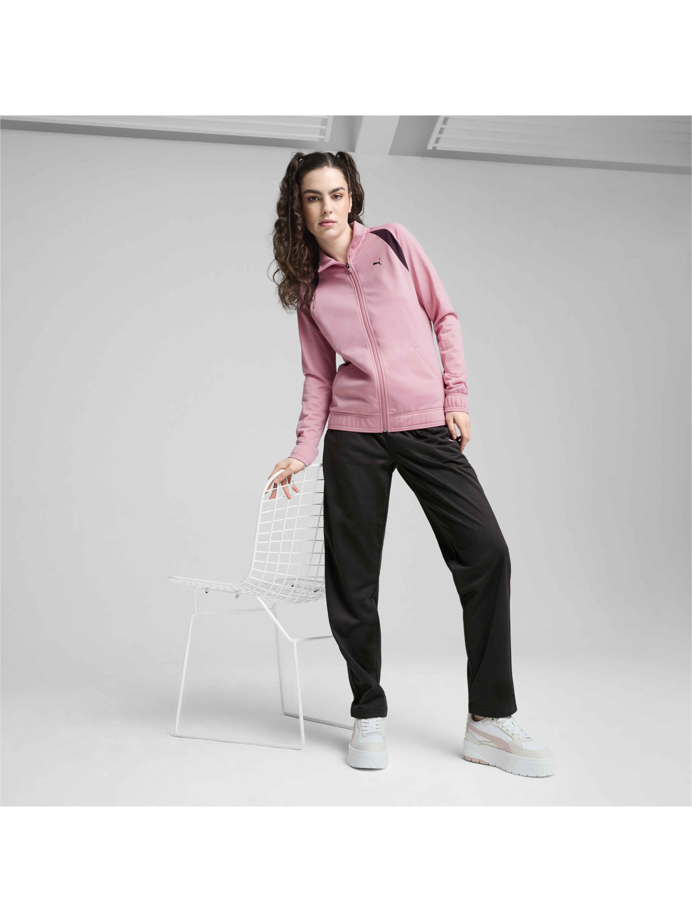 Костюмы PUMA Classic Tricot Suit Op модель 675234 Костюмы PUMA Classic Tricot Suit Op модель 675234 Фото