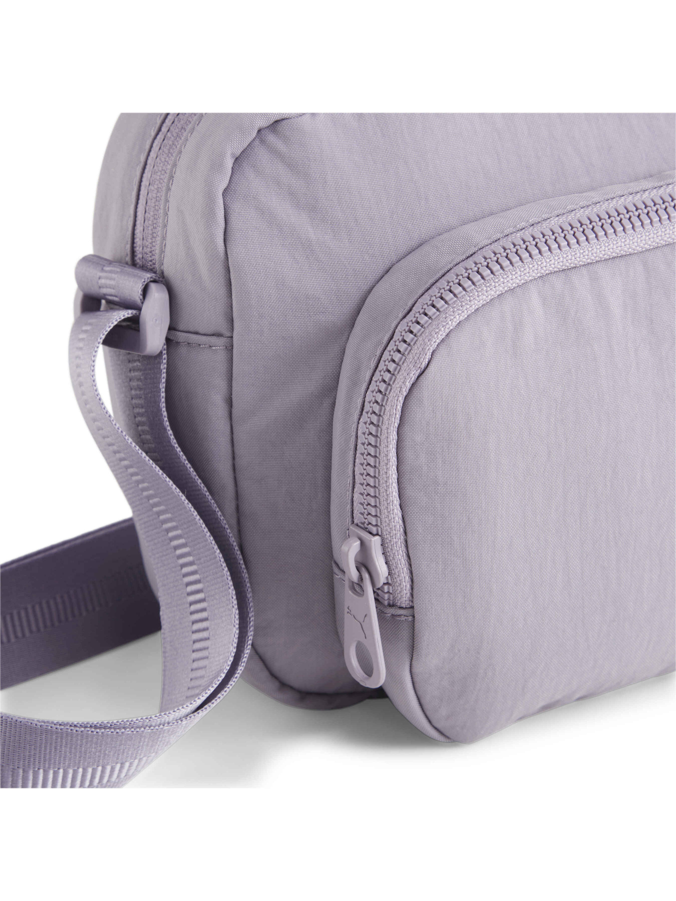 Сумки PUMA Core Her Compact X-body модель 090284 Фото