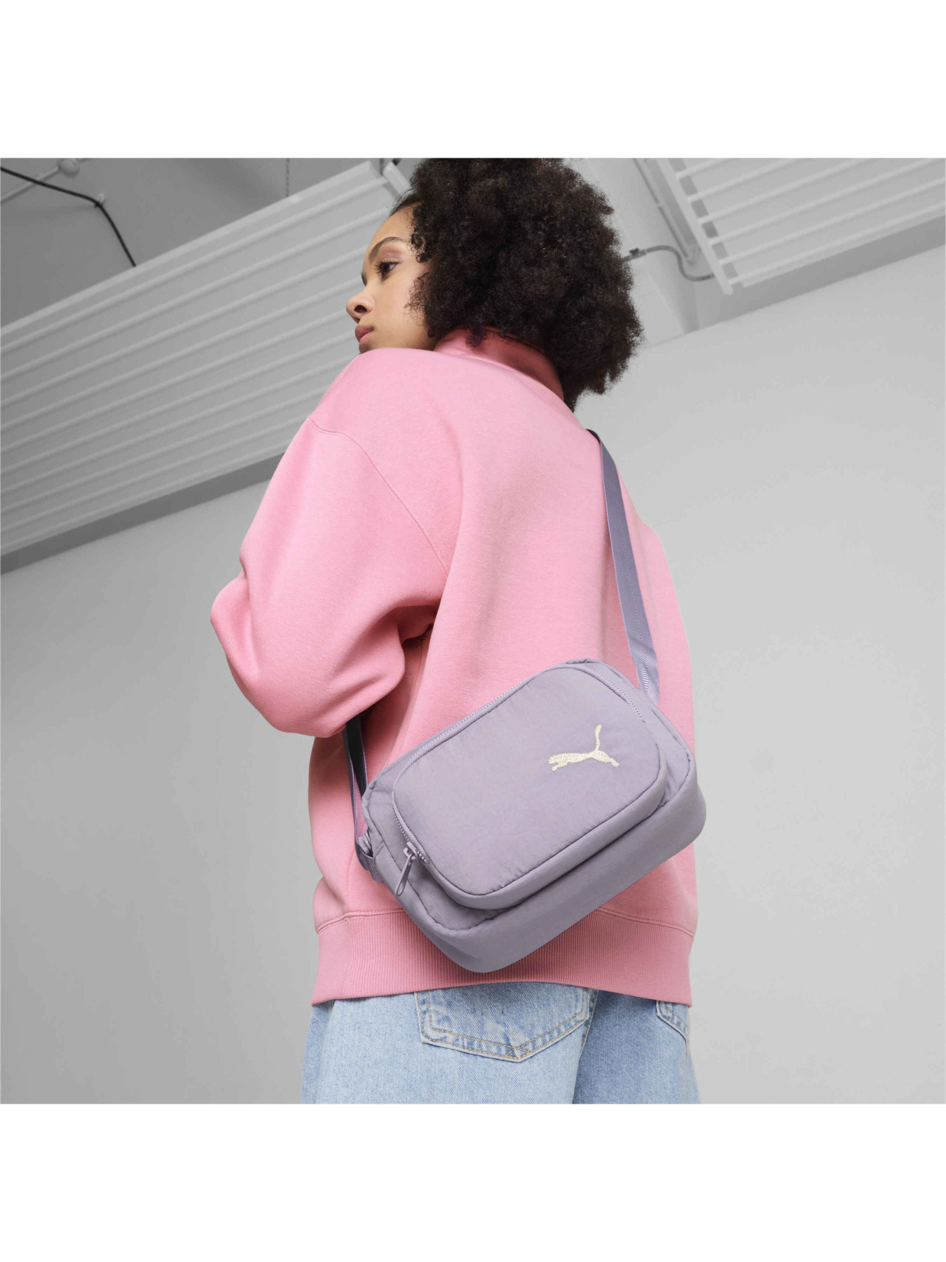 Сумки PUMA Core Her Compact X-body модель 090284 Фото