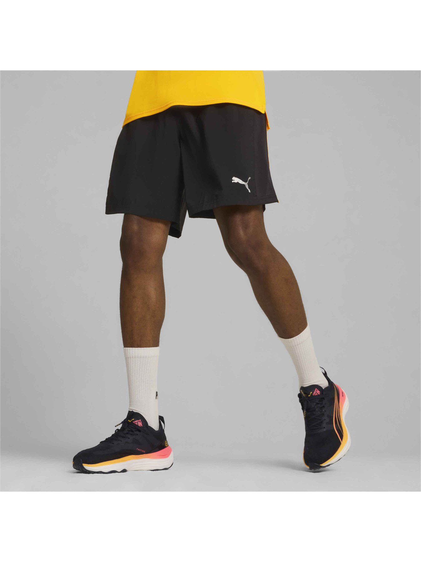 Шорты PUMA Run Fav Velocity 7" Short M модель 525005 Фото