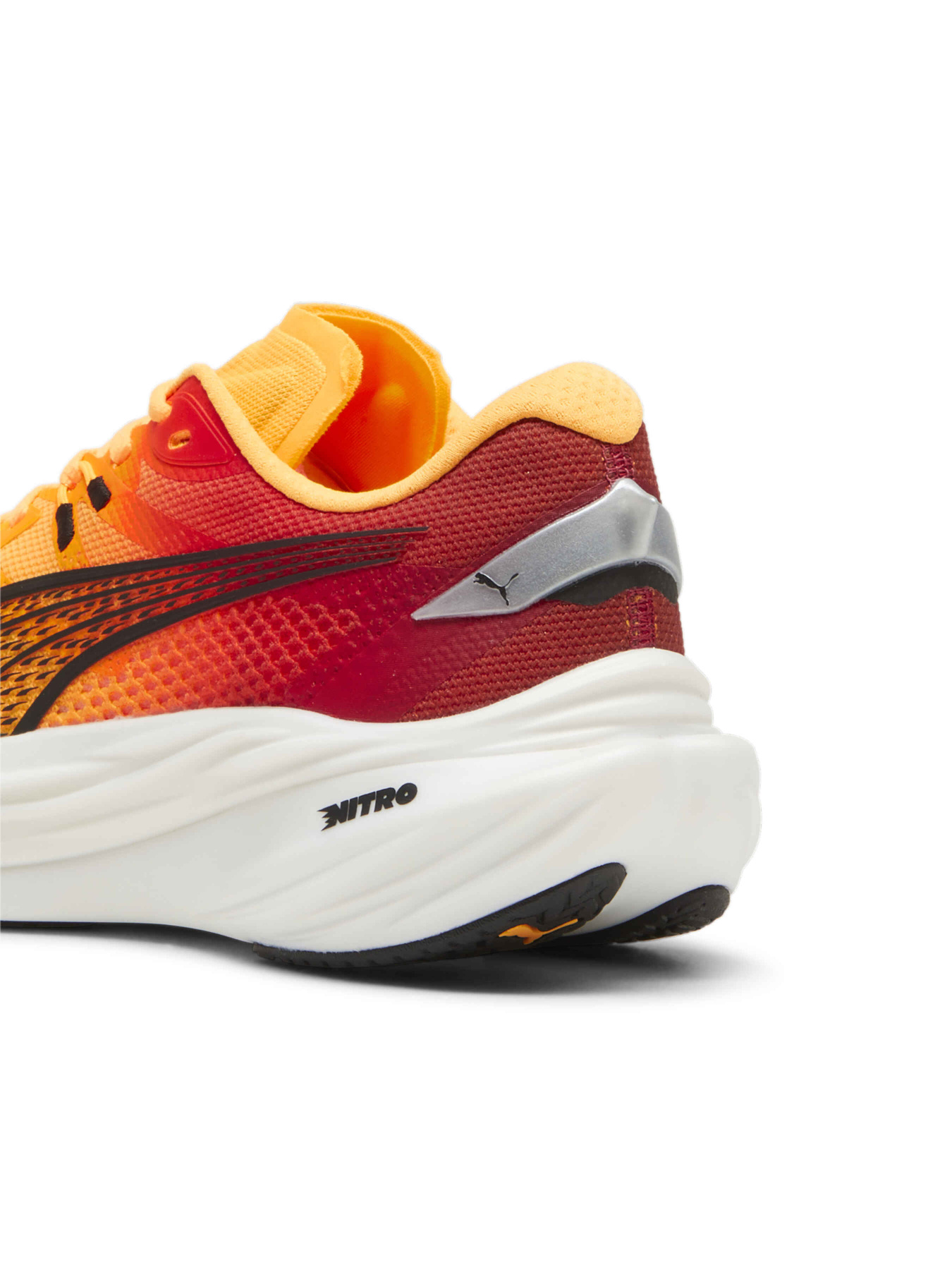 Кросівки PUMA Deviate Nitro™ 3wns модель 310475 Фото