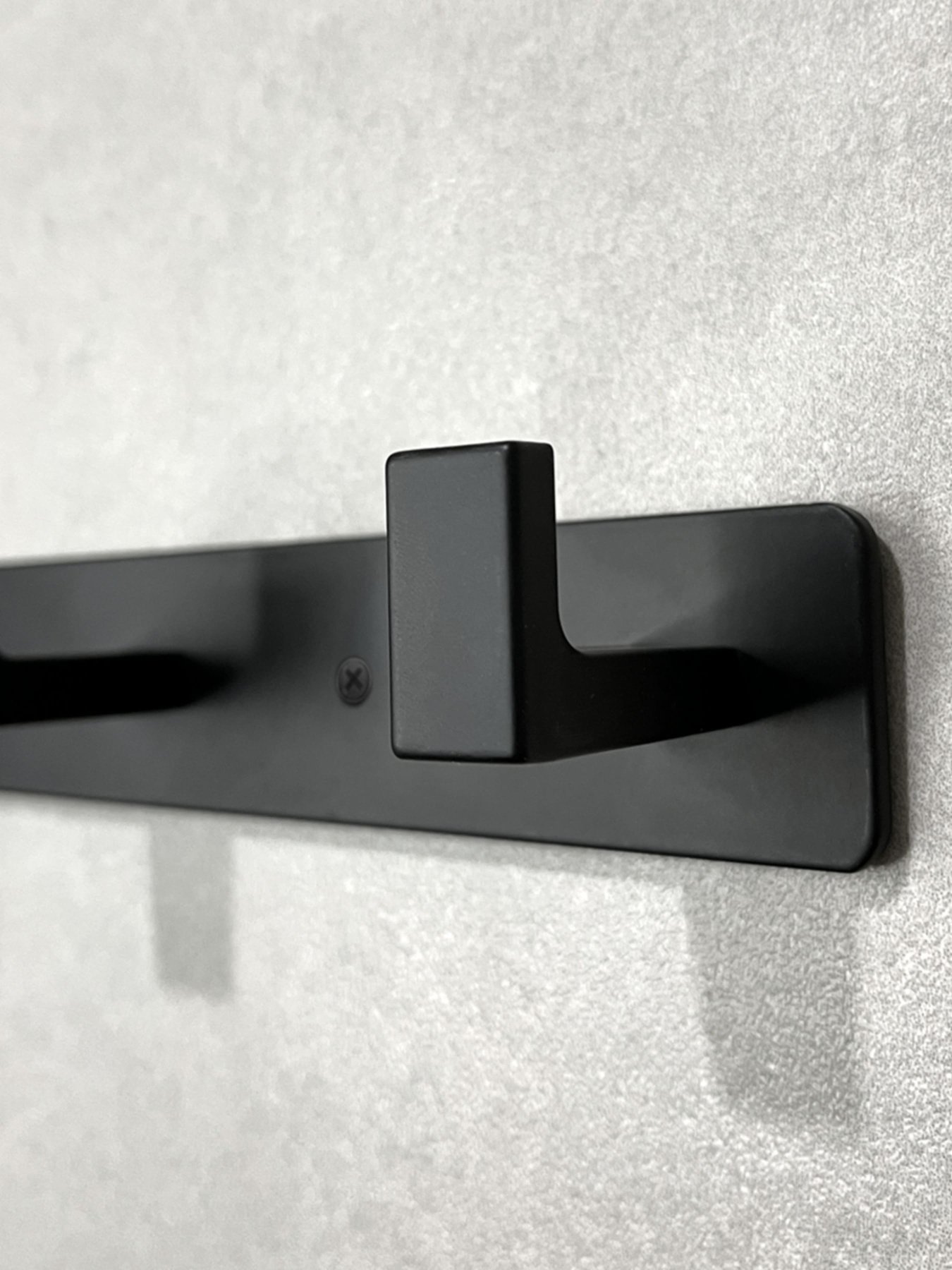 Вішалка на 3 гачки чорна MBM HOME модель HA-05/3 BLACK Фото
