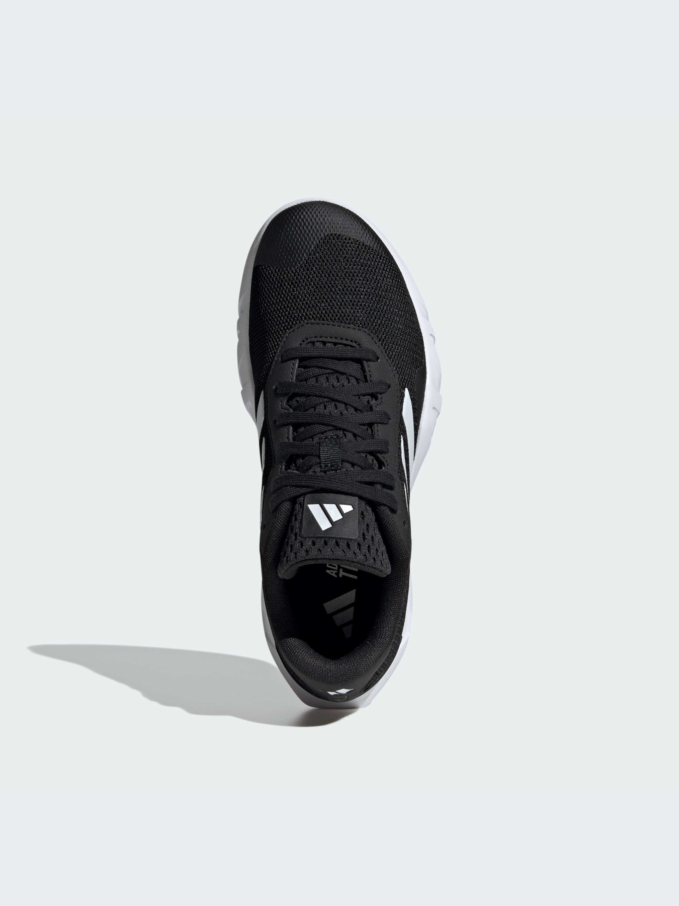 Кроссовки Adidas модель IF0957 Кроссовки Adidas модель IF0957 Фото