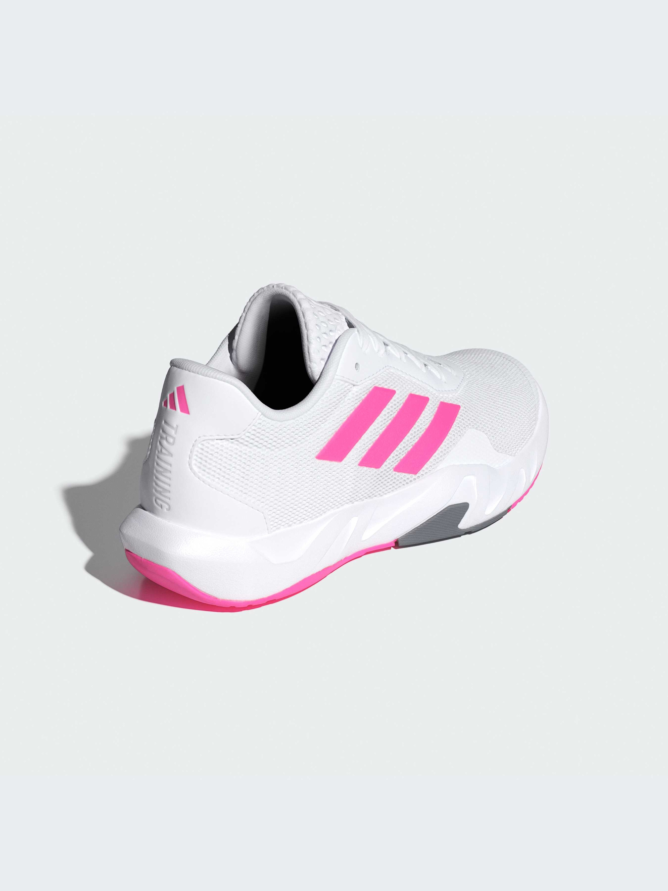 Кроссовки Adidas модель ID8640 Фото