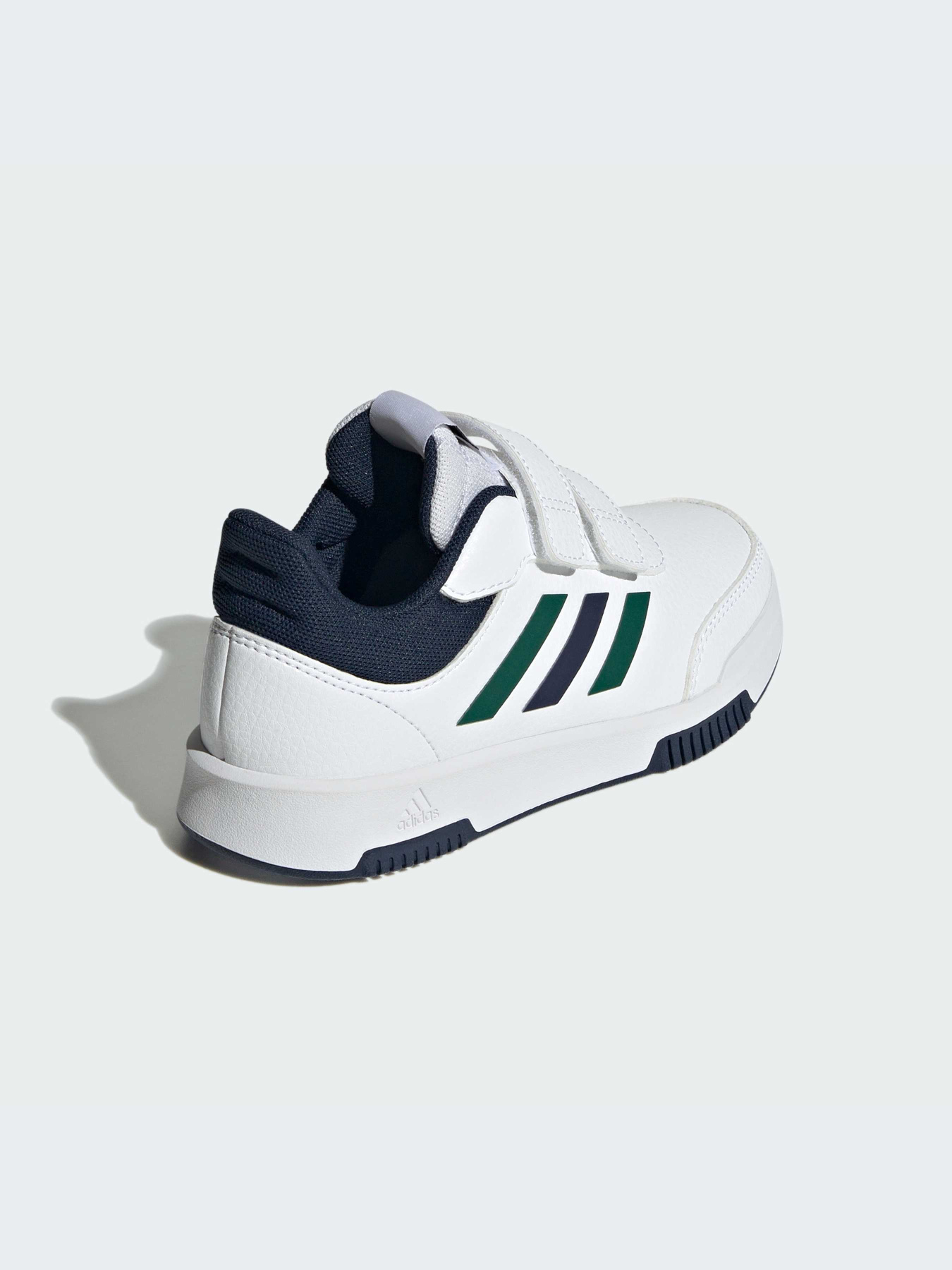 Кроссовки Adidas модель IF1729 Фото