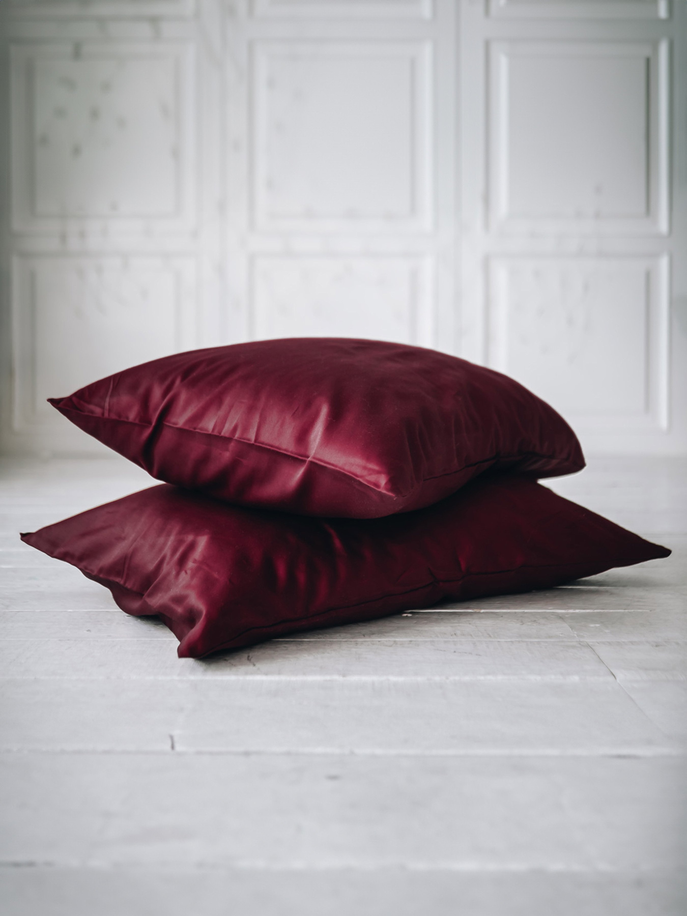 Комплект постільної білизни Ruby Delight з натурального сатину OWLED модель SB1-1001-RD Фото