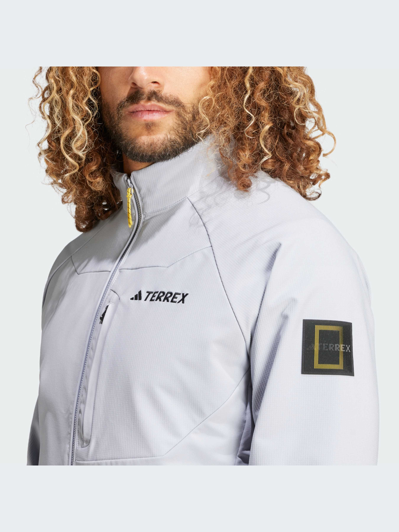 Куртки и дубленки Adidas модель IX7919 Куртки и дубленки Adidas модель IX7919 Фото