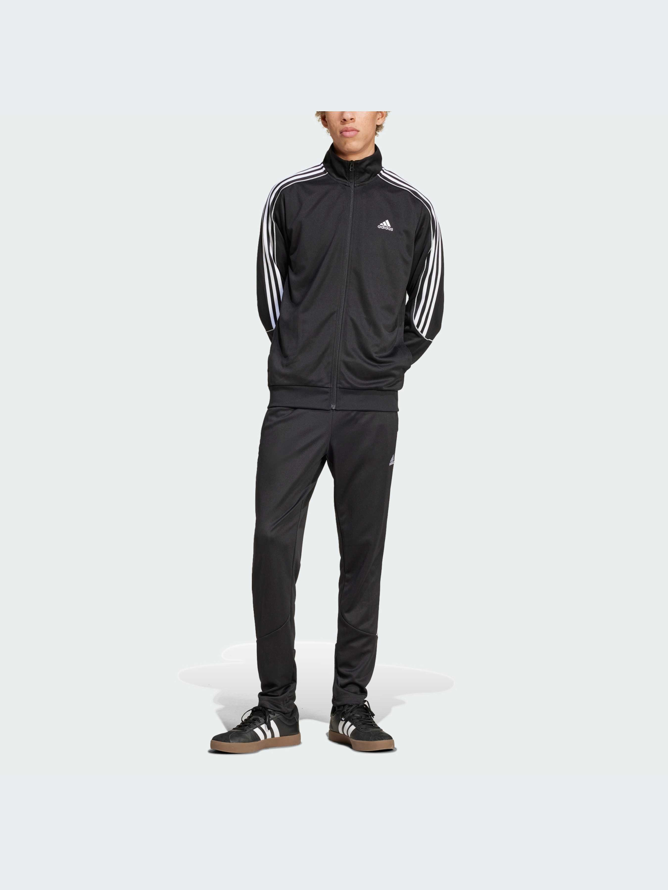 Костюмы Adidas 3 Stripes модель IX1277 Костюмы Adidas 3 Stripes модель IX1277 Фото