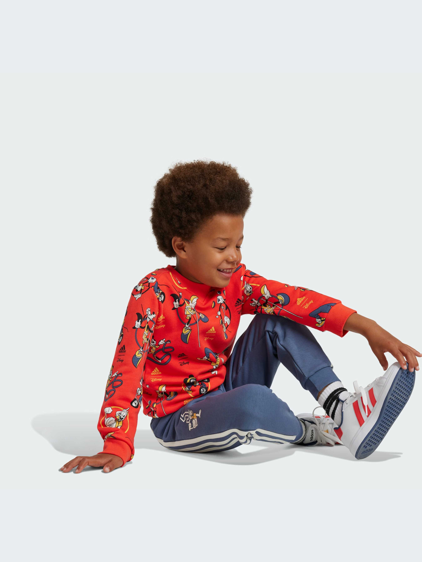 Костюмы Adidas x Disney модель IV9625 Фото