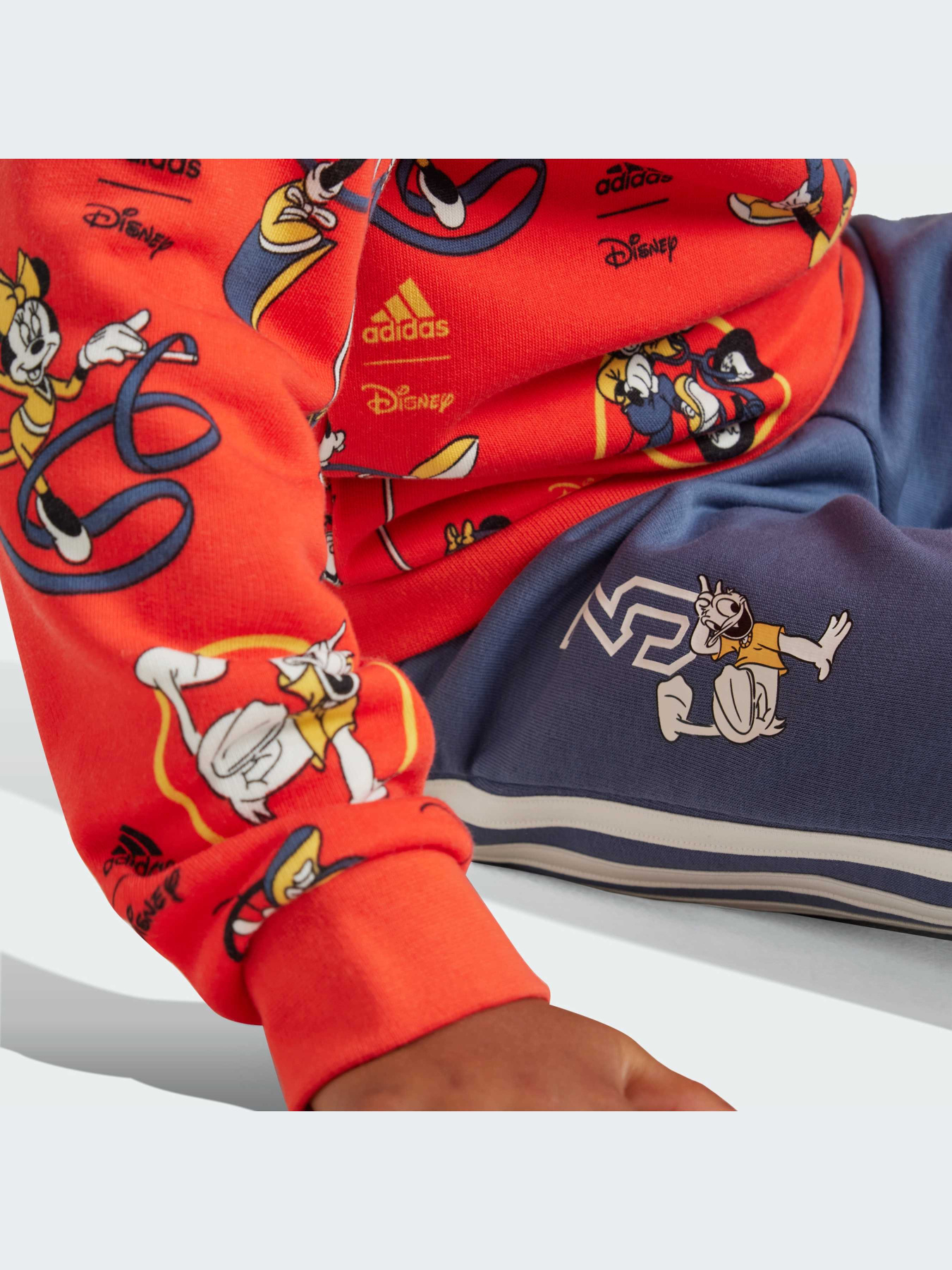 Костюмы Adidas x Disney модель IV9625 Фото