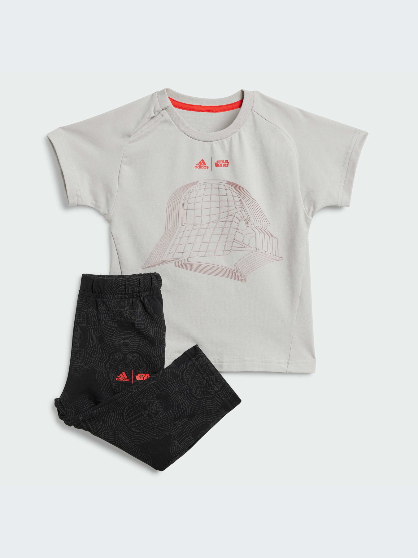 Костюмы Adidas модель IV9629 Костюмы Adidas модель IV9629 Фото