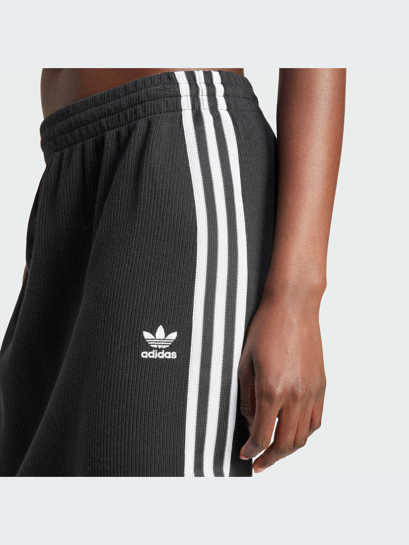 Юбки Adidas Adicolor модель IY7279 Фото