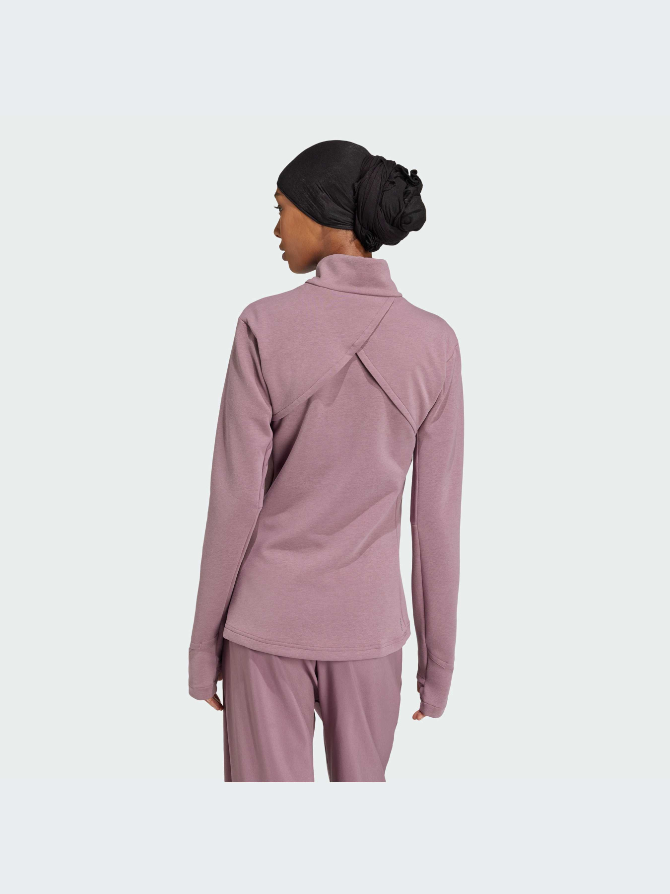 Куртки та дублянки Adidas модель IT0673 Куртки та дублянки Adidas модель IT0673 Фото