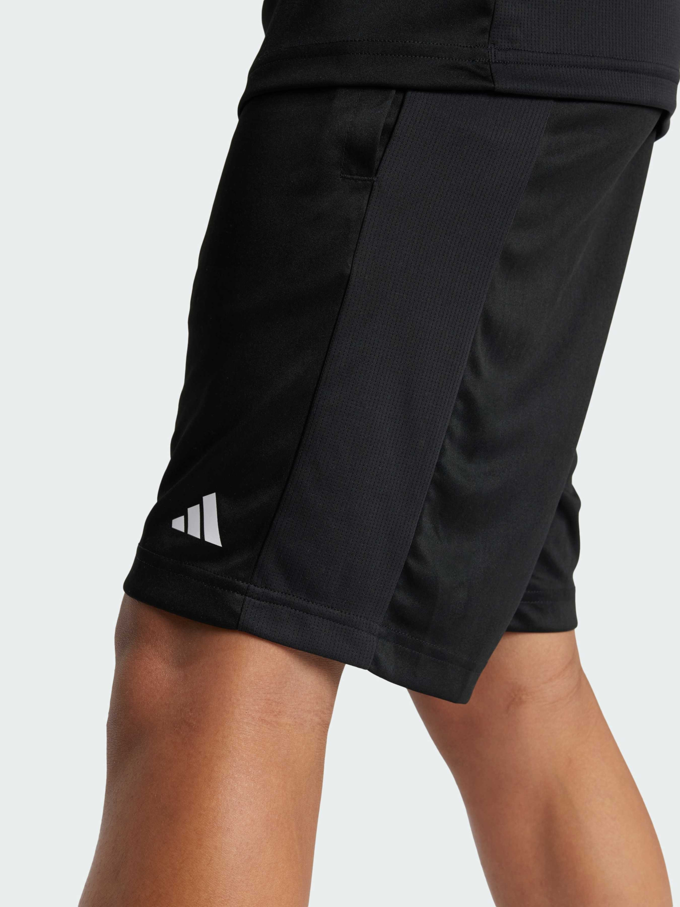 Шорты Adidas Clima модель IV9578 Шорты Adidas Clima модель IV9578 Фото