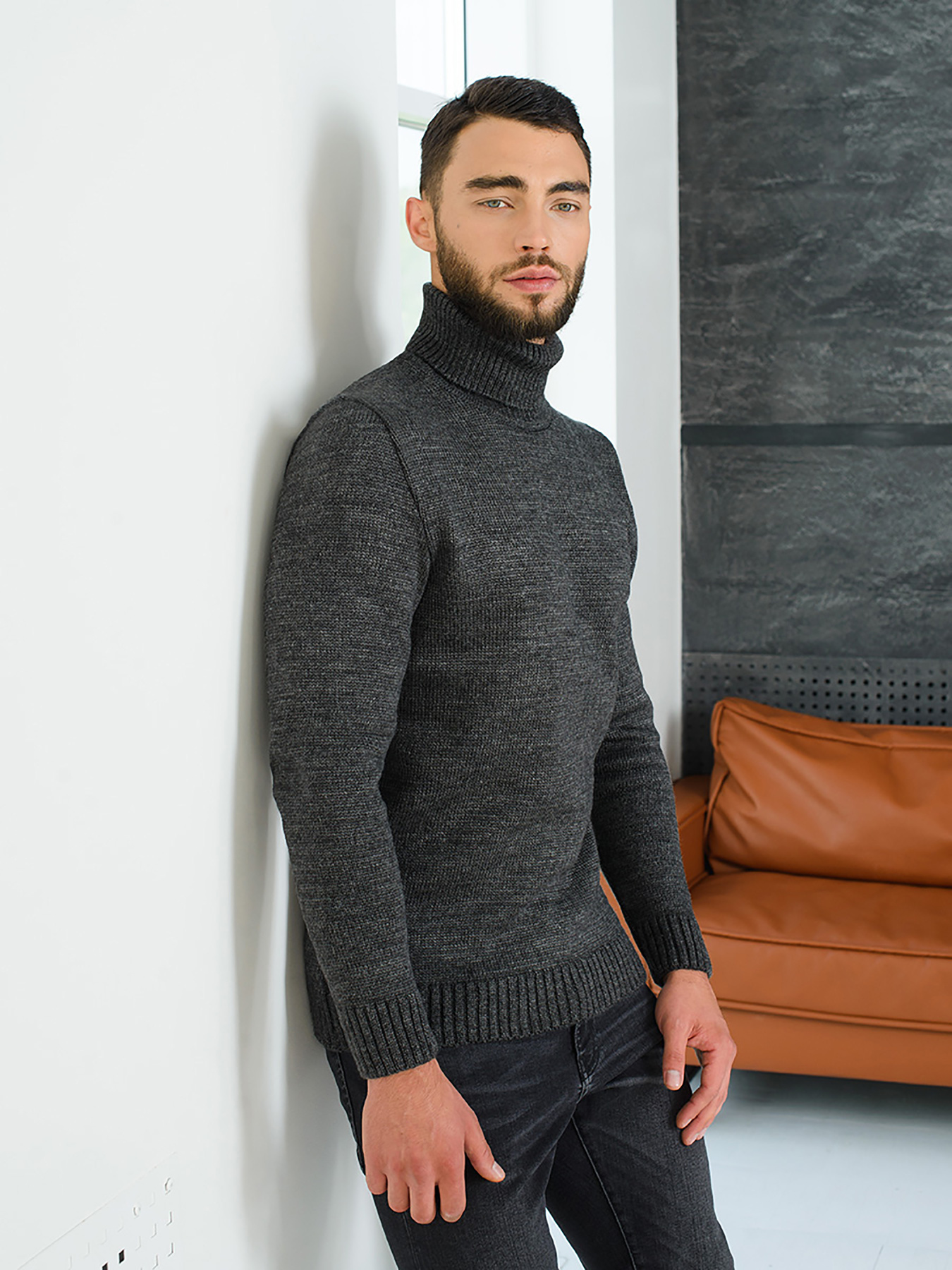Свитры и кардиганы SVTR модель 268darkgrayTTNSVTR Свитры и кардиганы SVTR модель 268darkgrayTTNSVTR Фото