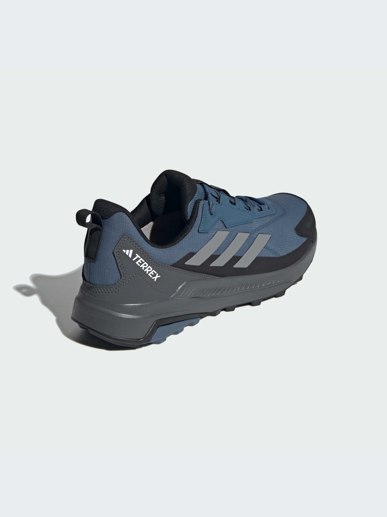 Кроссовки Adidas модель ID5487 Фото