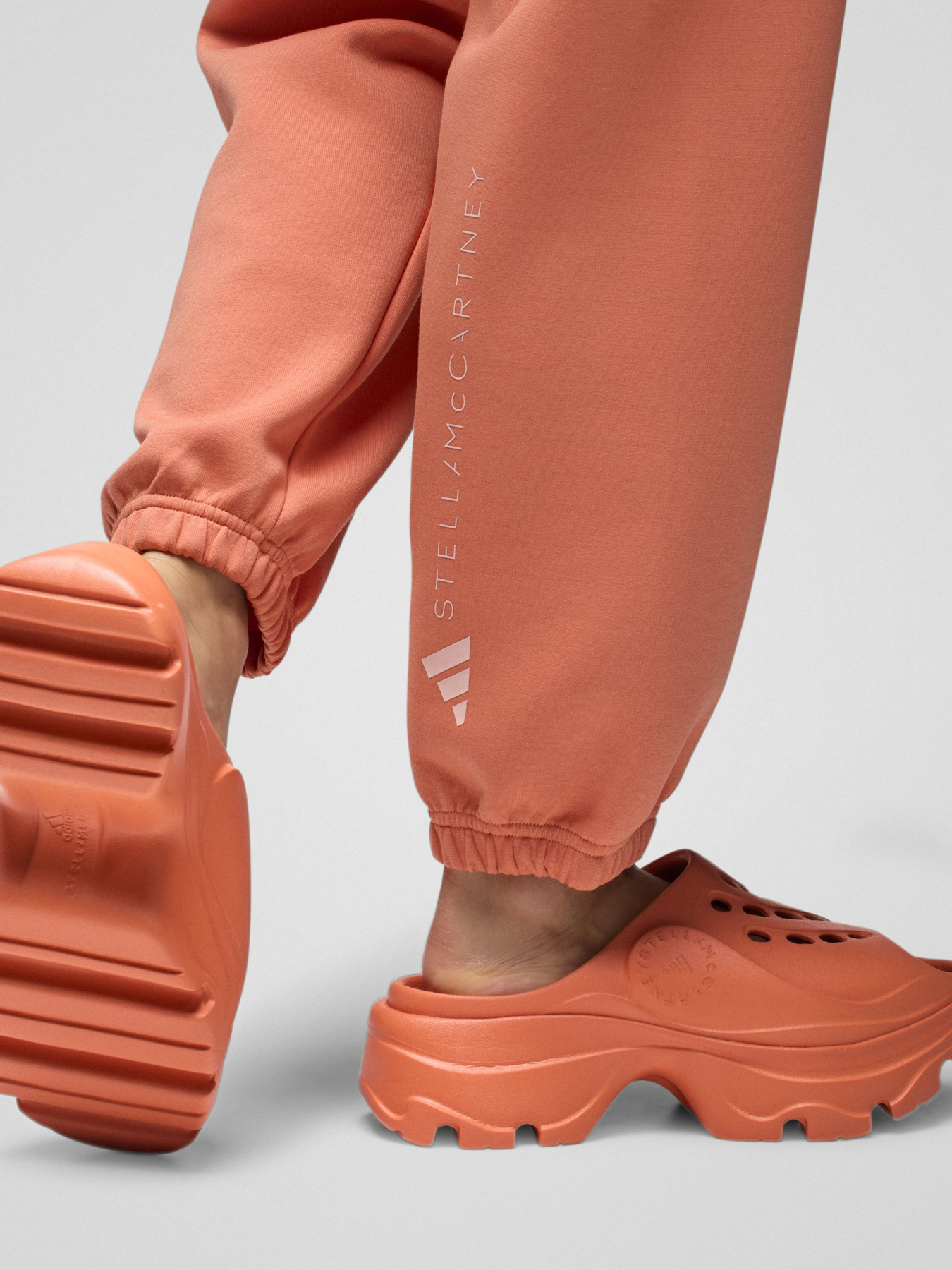 Шльопанці Adidas модель IE8764 Фото