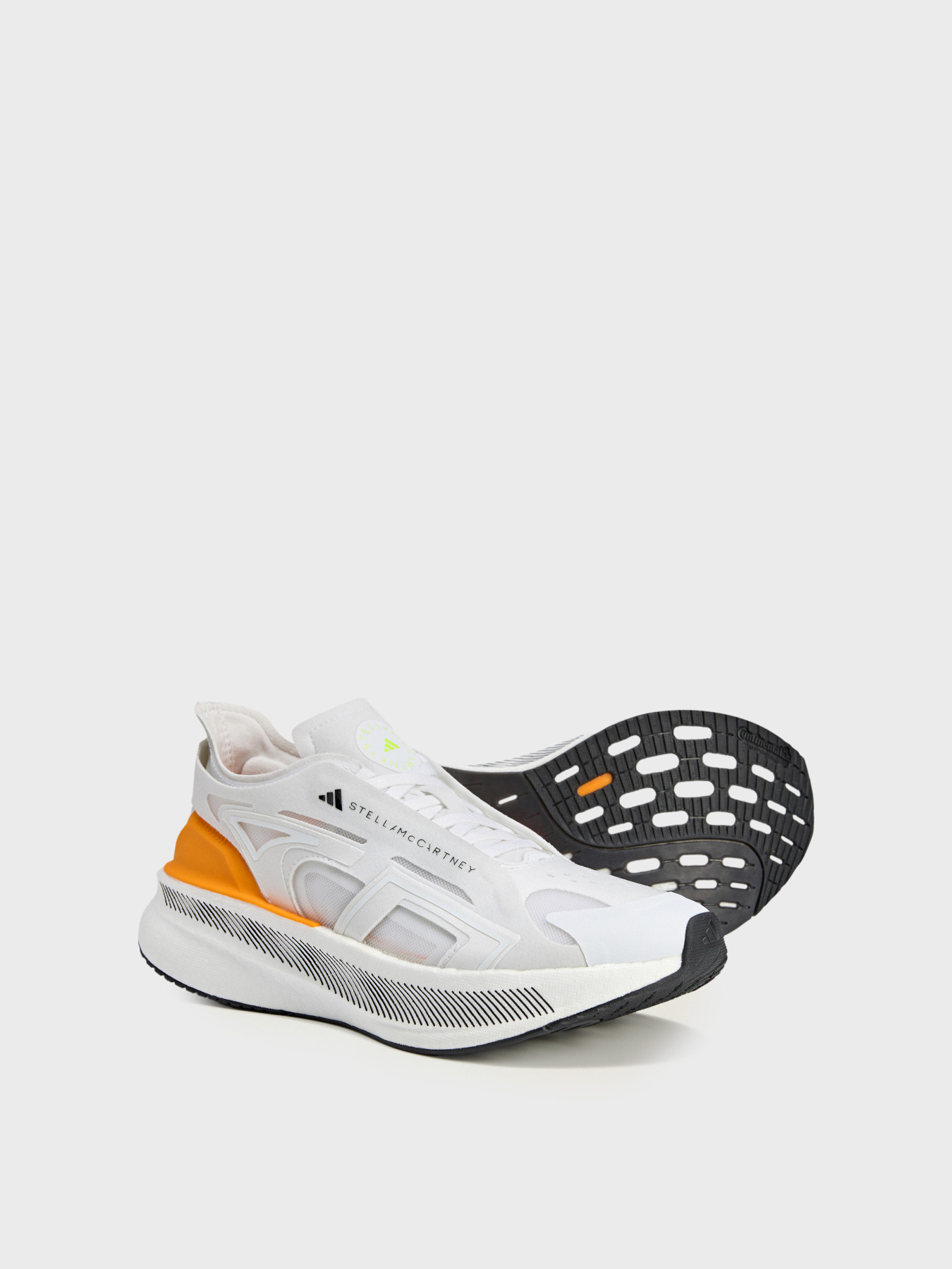 Кросівки Adidas Ultraboost модель IE8770 Фото