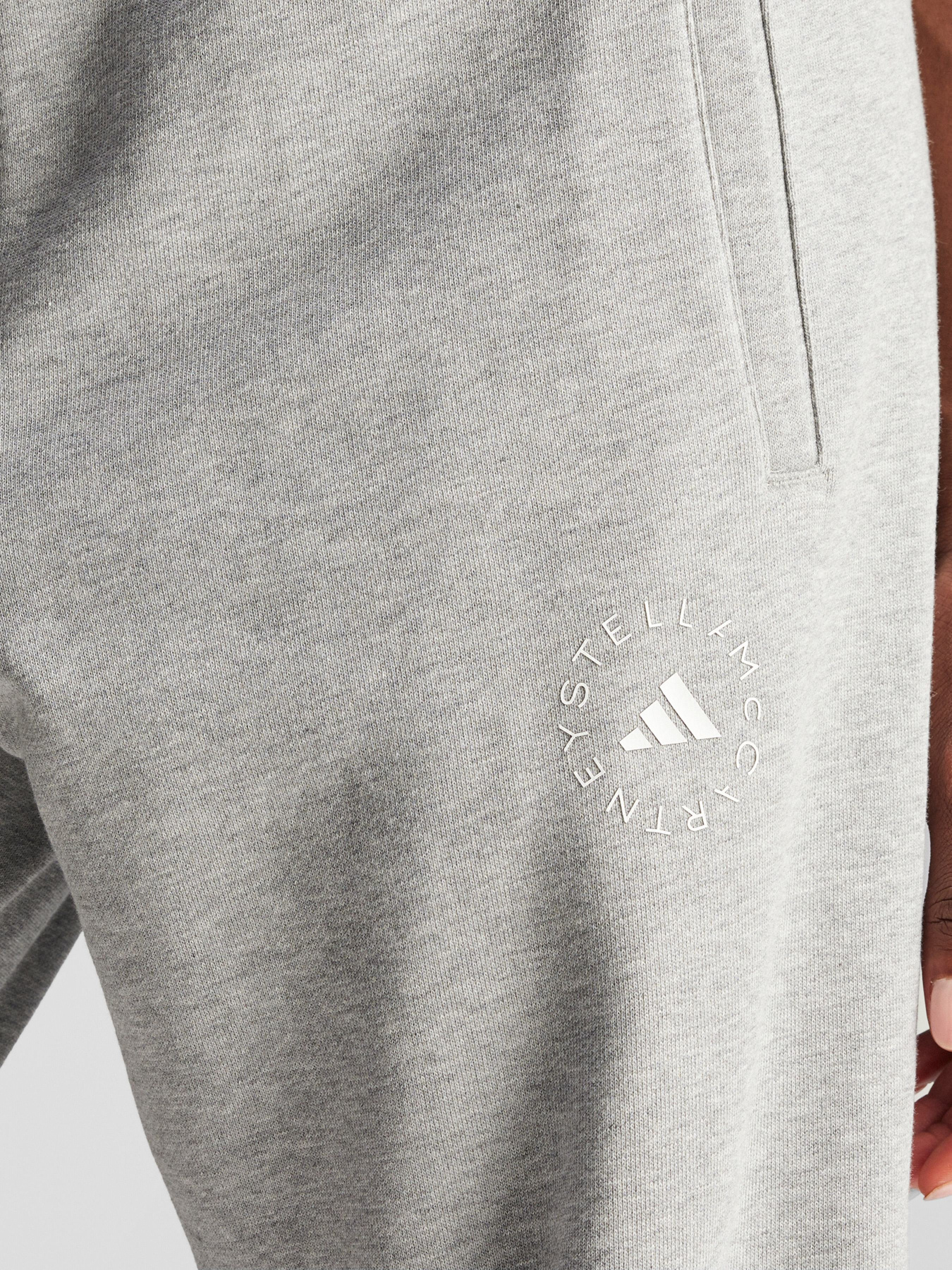 Брюки Adidas модель IW6335 Брюки Adidas модель IW6335 Фото