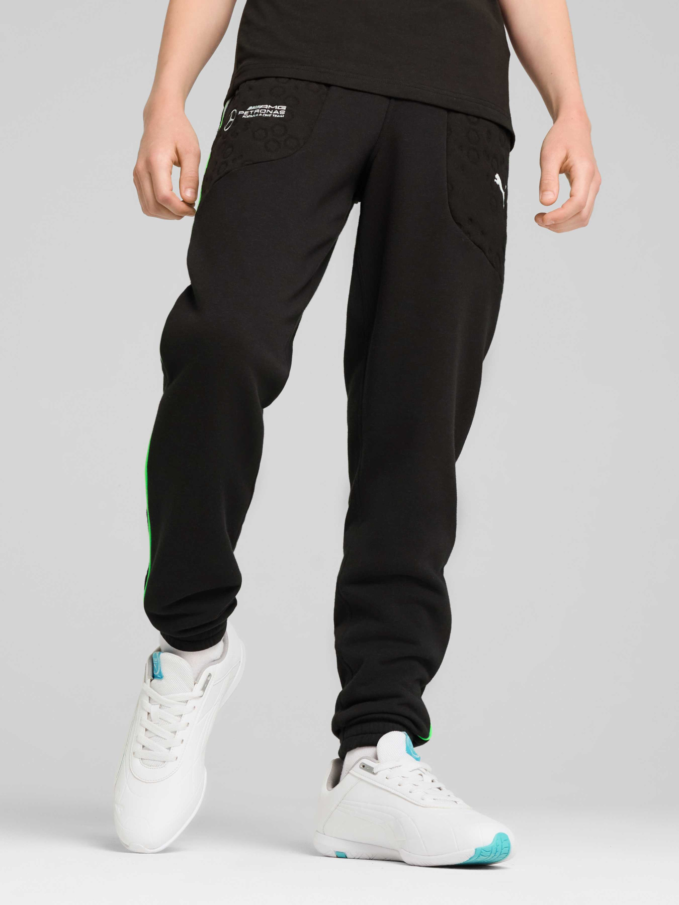 Штани PUMA Mapf1 Kids Sweat Pants модель 627357 Фото