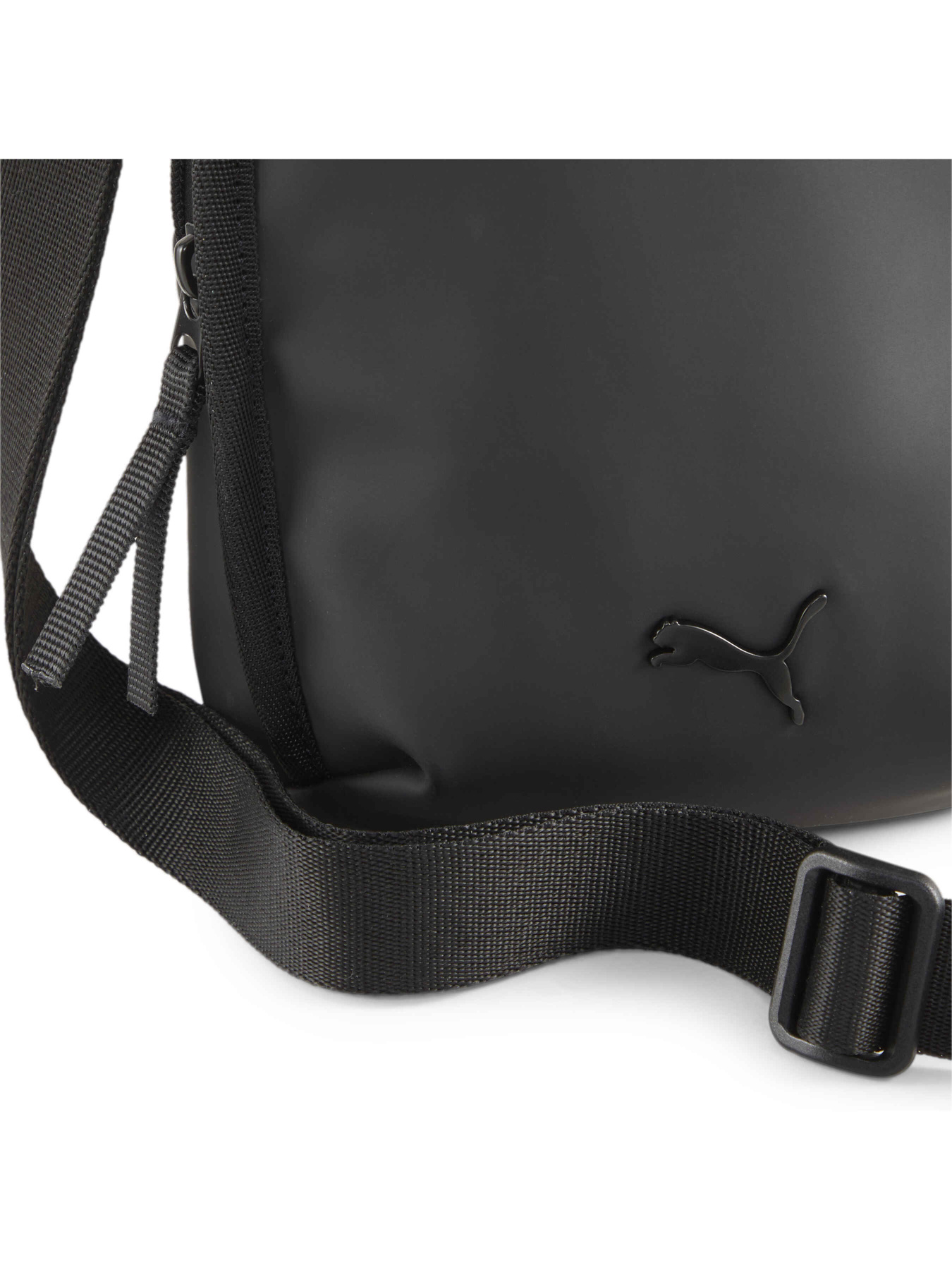 Сумки PUMA Ferrari Style Portable модель 090668 Фото