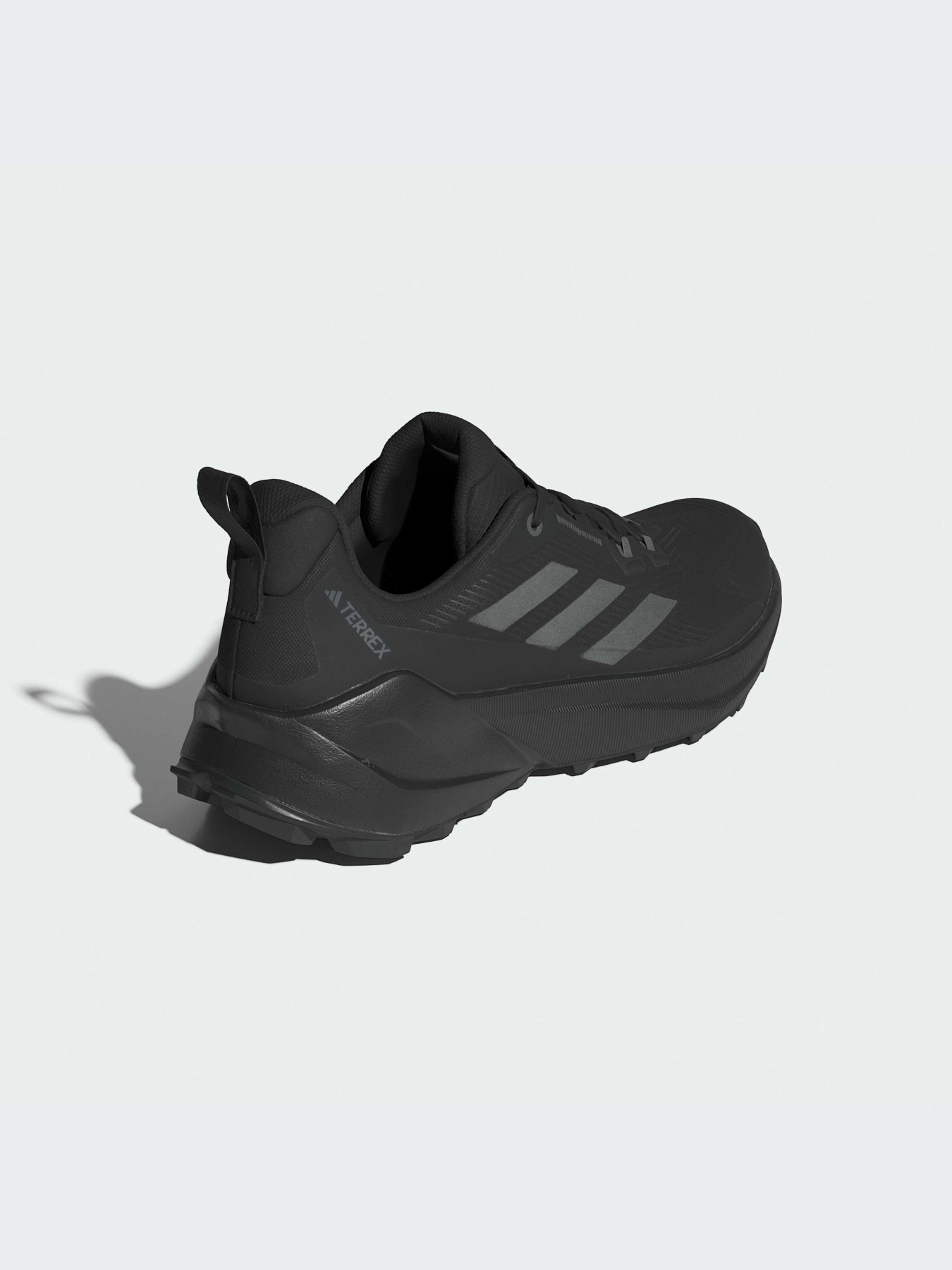 Кросівки Adidas модель IE4842 Фото
