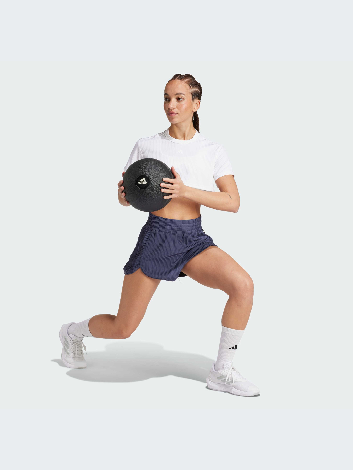Шорты Adidas 3 Stripes модель IK5457 Шорты Adidas 3 Stripes модель IK5457 Фото