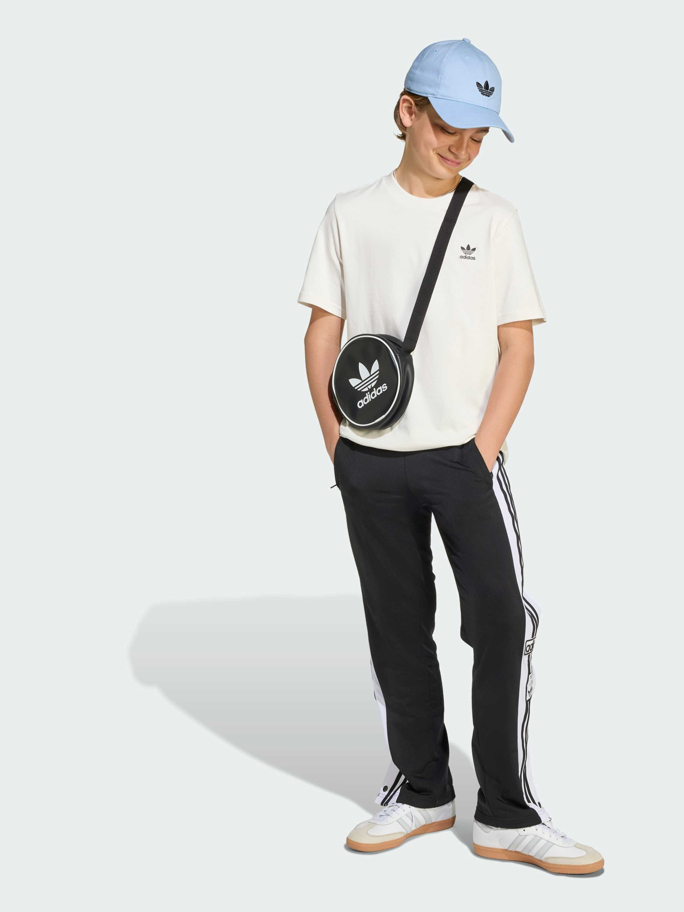 Футболки і поло Adidas модель IX5266 Футболки і поло Adidas модель IX5266 Фото
