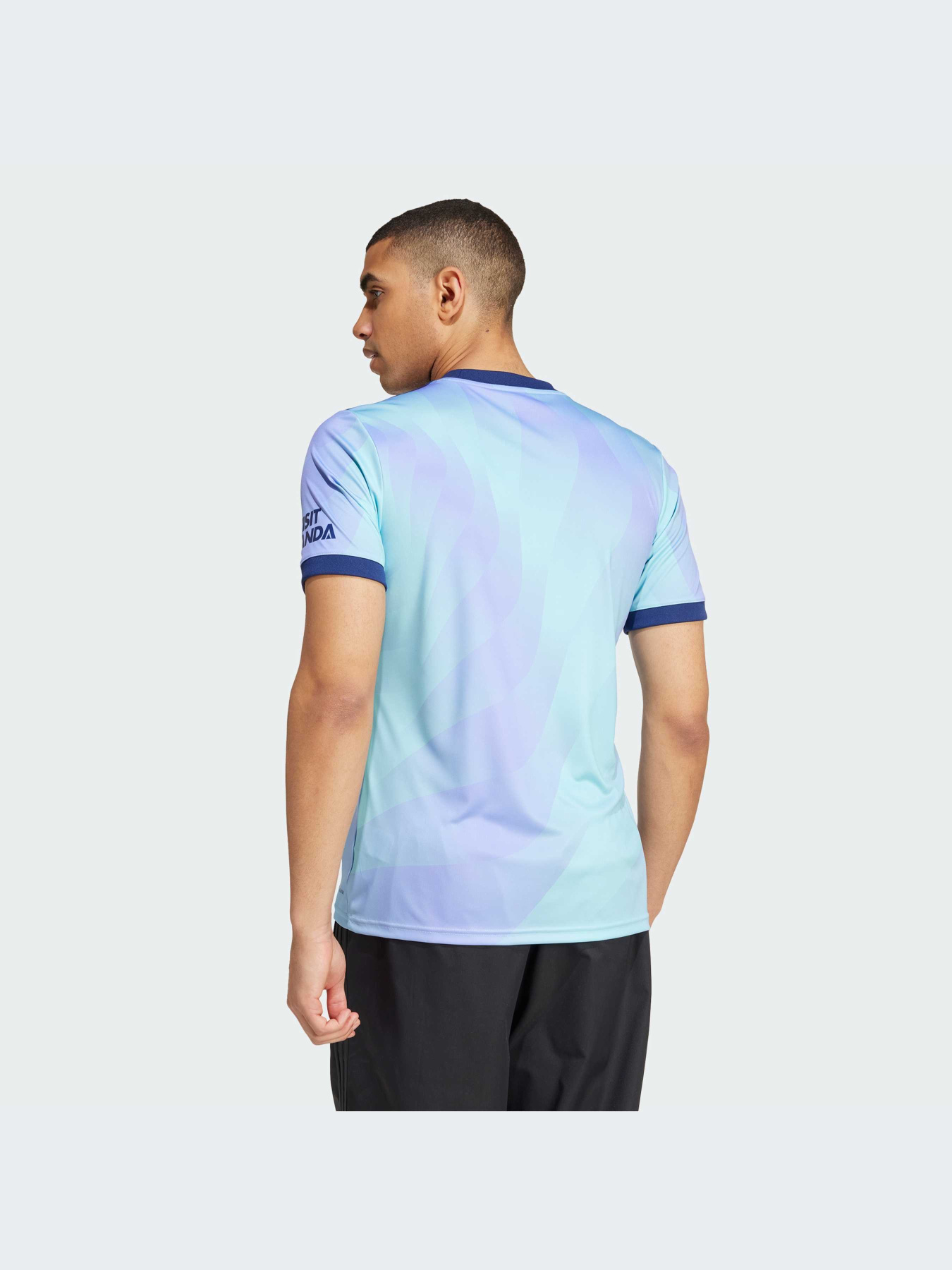 Футболки и поло Adidas модель IZ0114 Футболки и поло Adidas модель IZ0114 Фото