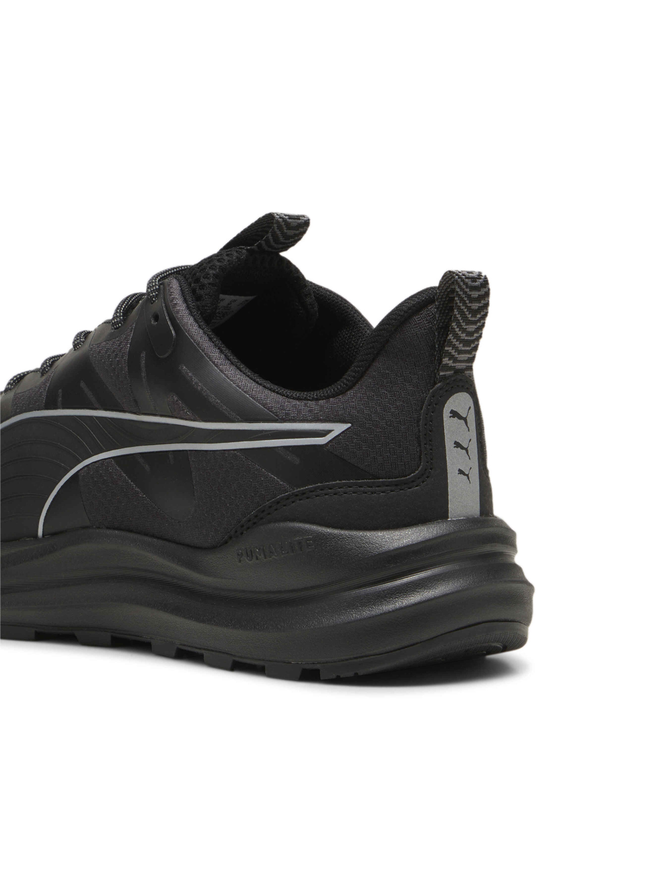 Кросівки PUMA Reflect Lite Trail Ptx модель 310095 Фото