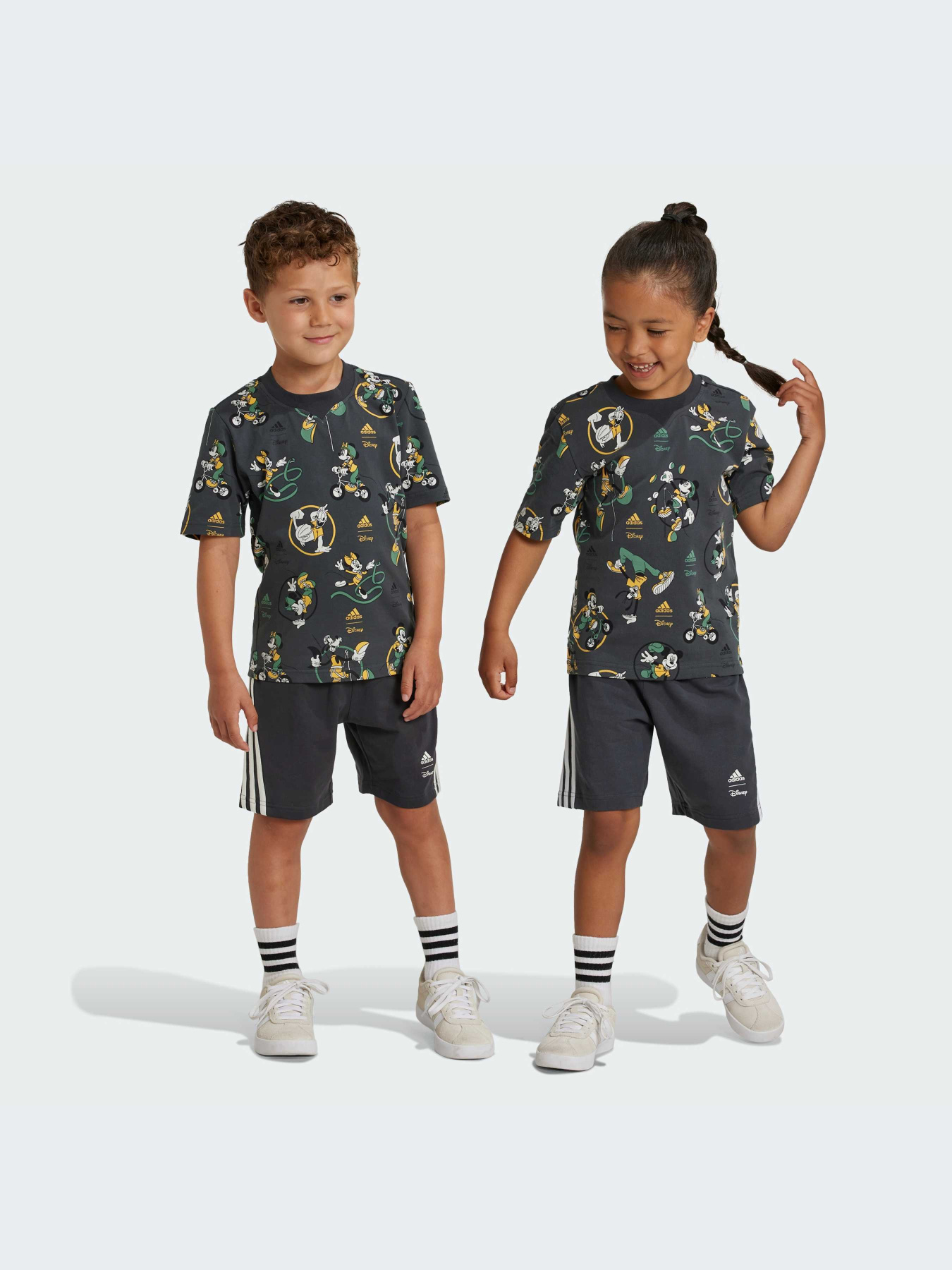 Костюмы Adidas x Disney модель IV9630 Костюмы Adidas x Disney модель IV9630 Фото