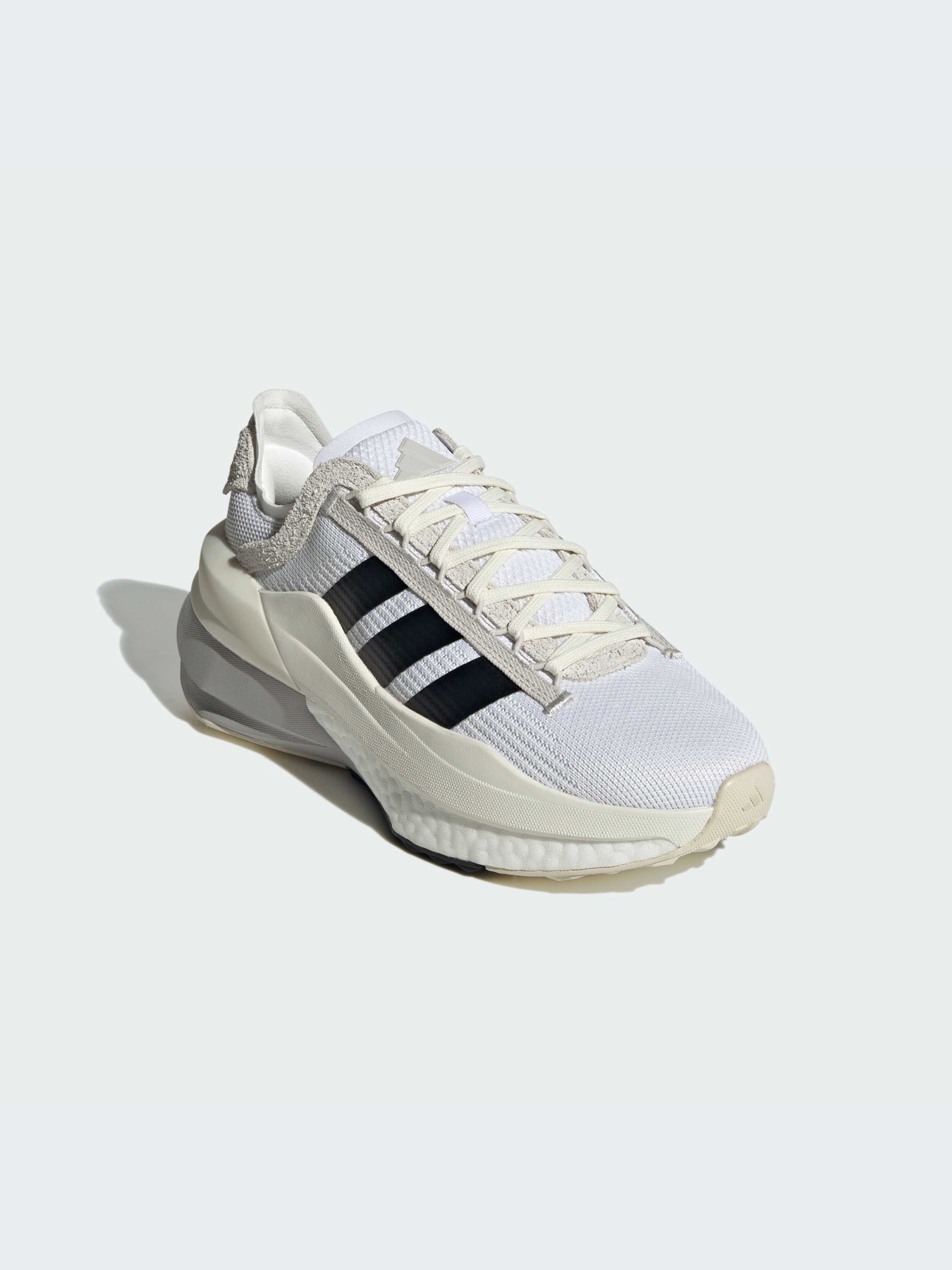 Кросівки Adidas AVRYN модель JH6664 Фото