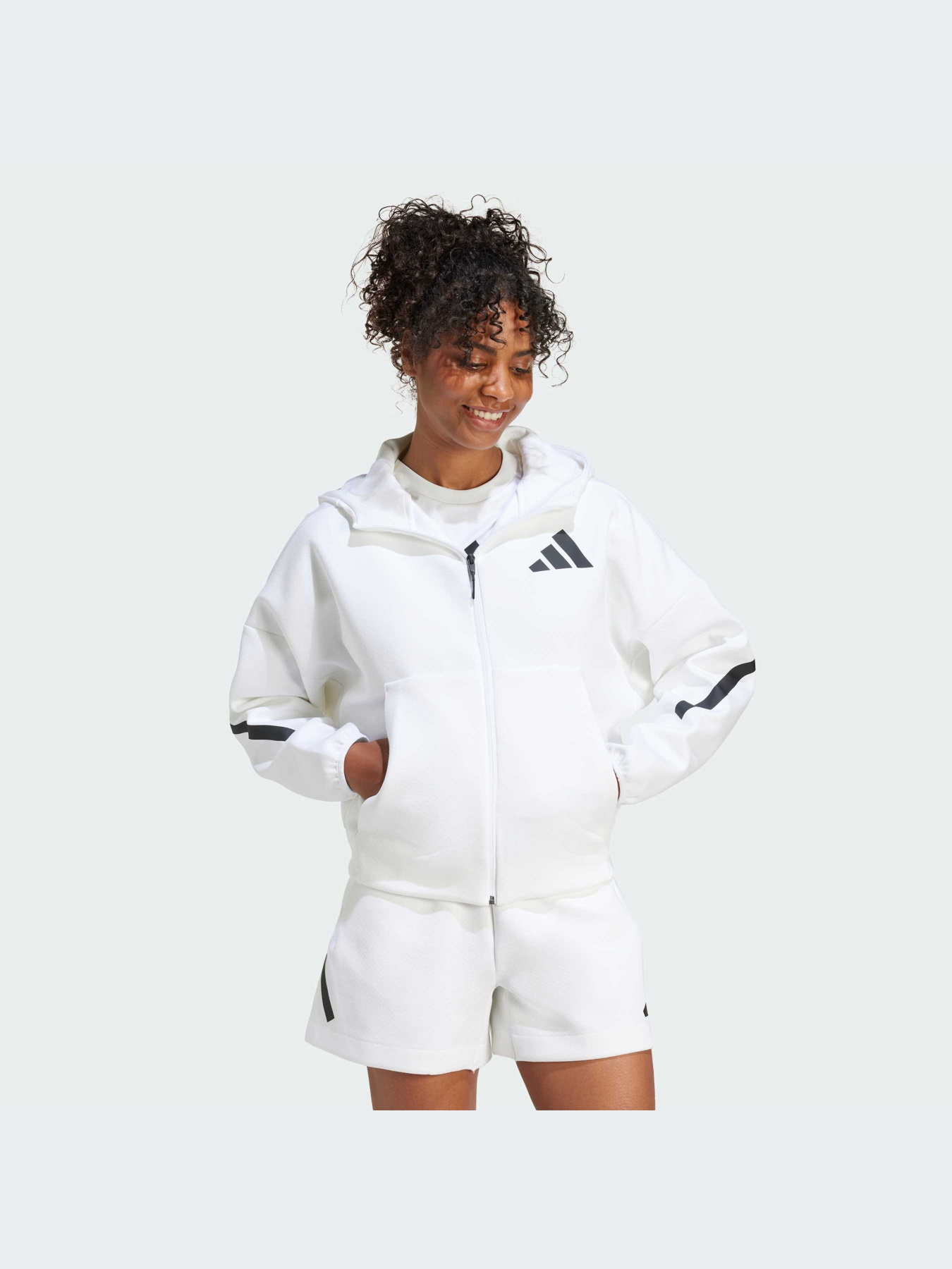 Худі та світшоти Adidas ZNE модель JE7849 Худі та світшоти Adidas ZNE модель JE7849 Фото
