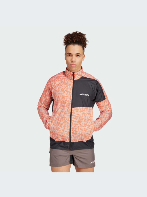 Куртки та дублянки Adidas модель IW9239 Фото