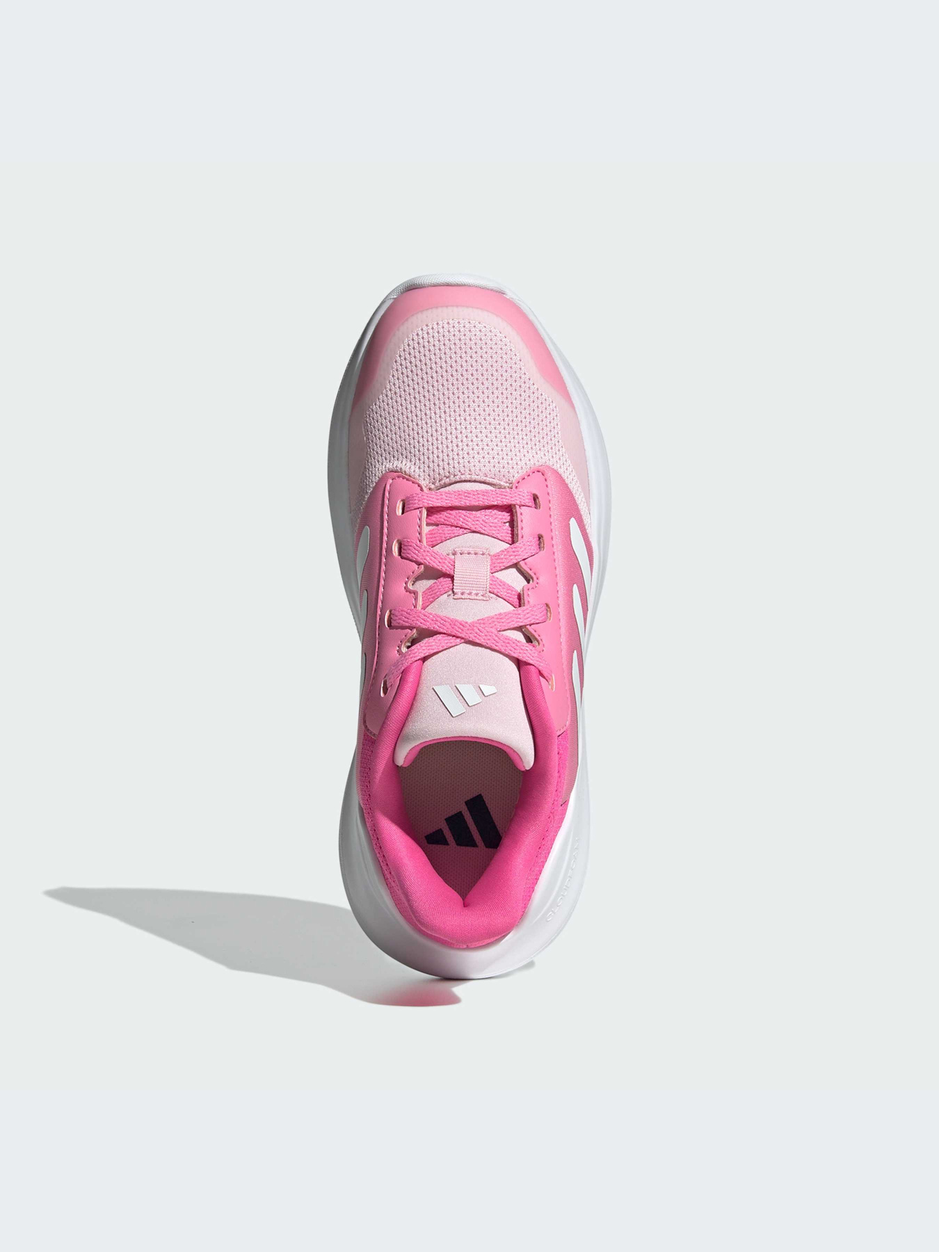 Кроссовки Adidas модель IE3550 Фото