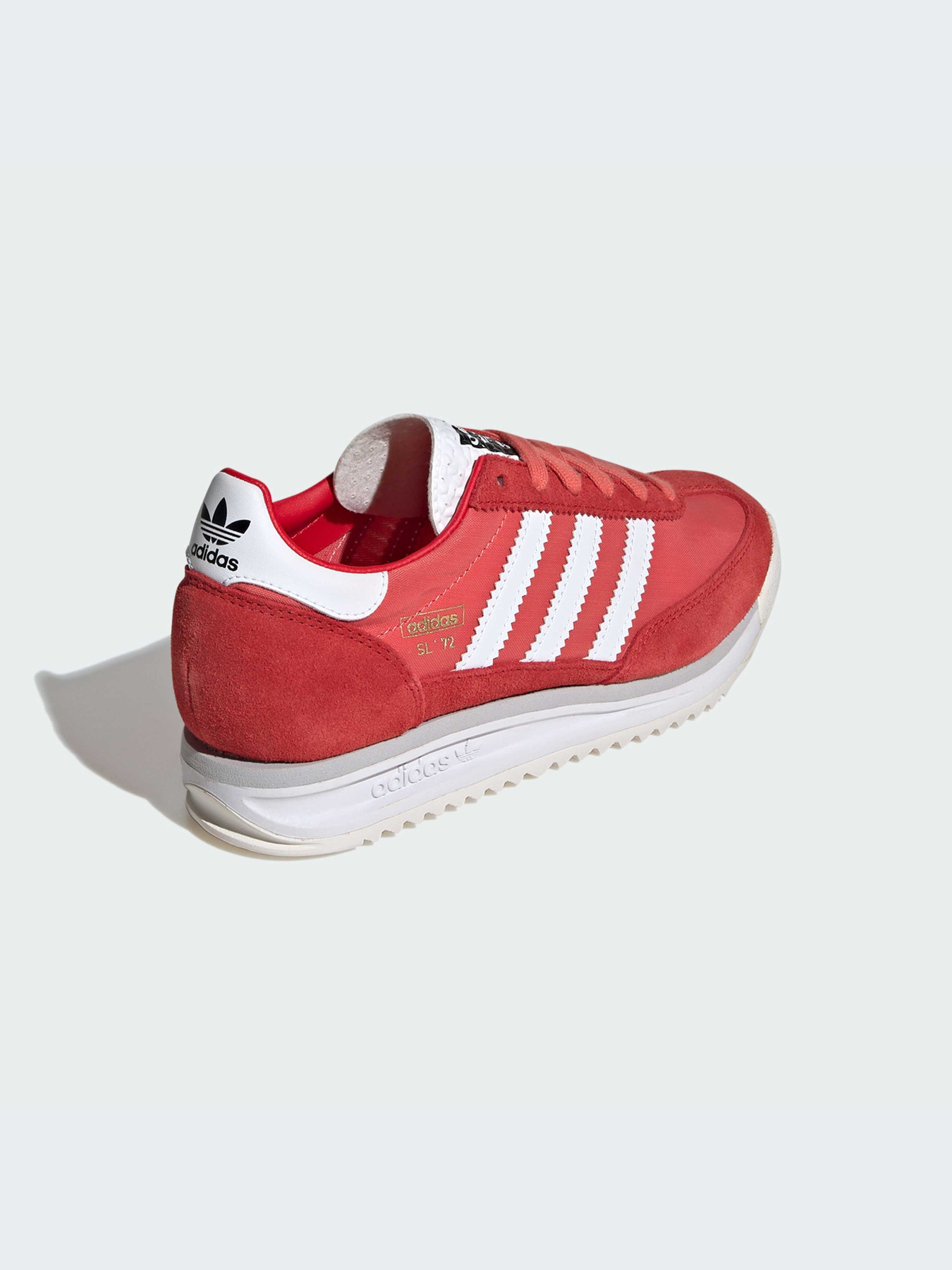 Кроссовки Adidas модель IH8081 Кроссовки Adidas модель IH8081 Фото