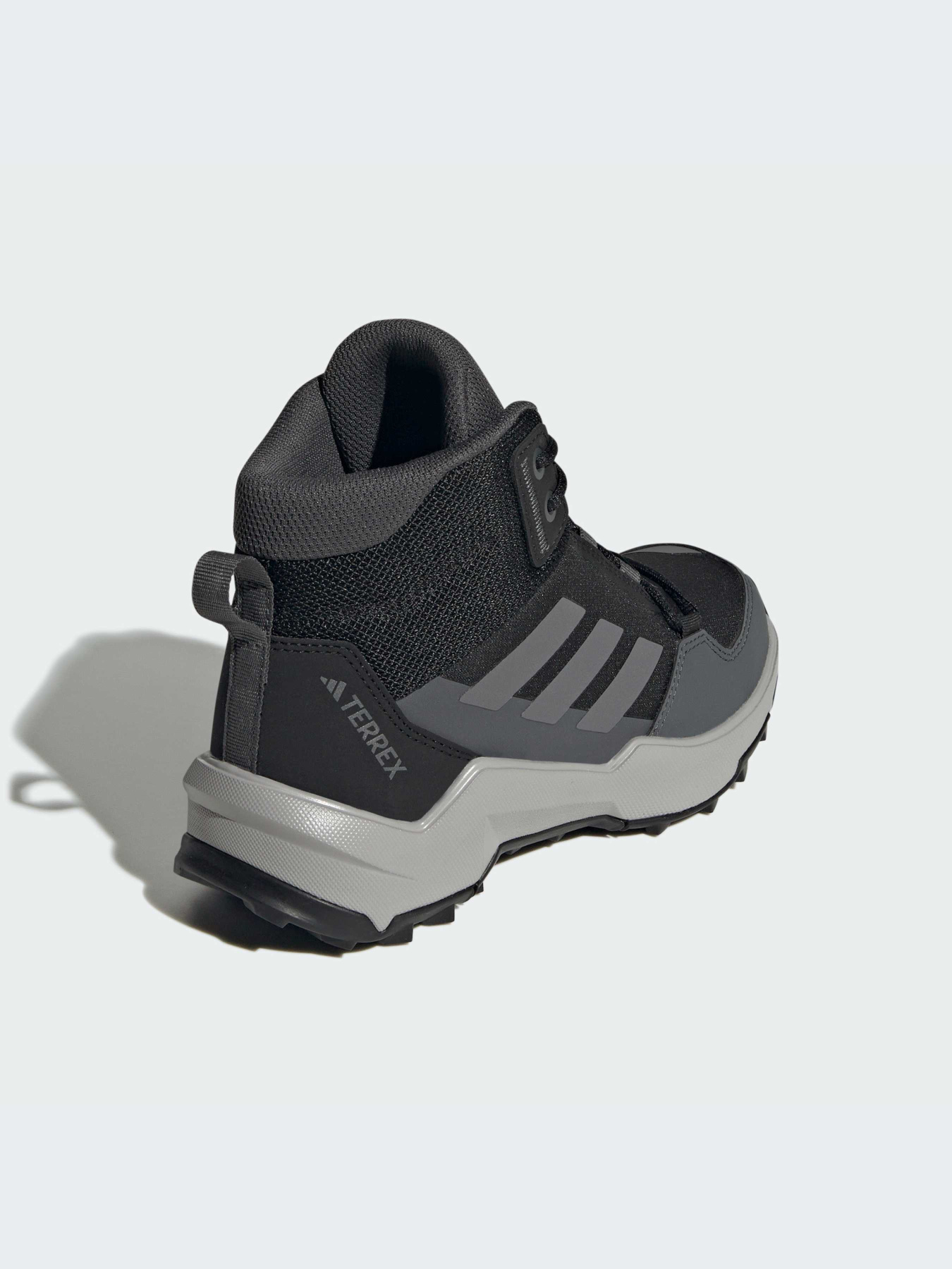 Черевики та чоботи Adidas Terrex модель IF6520 Черевики та чоботи Adidas Terrex модель IF6520 Фото