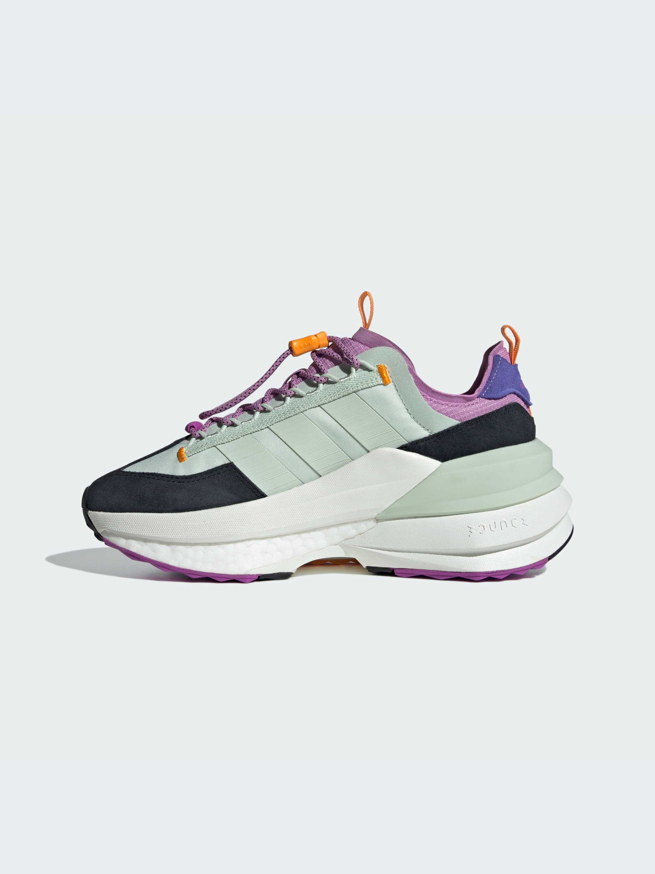Кросівки Adidas AVRYN модель II0050 Фото