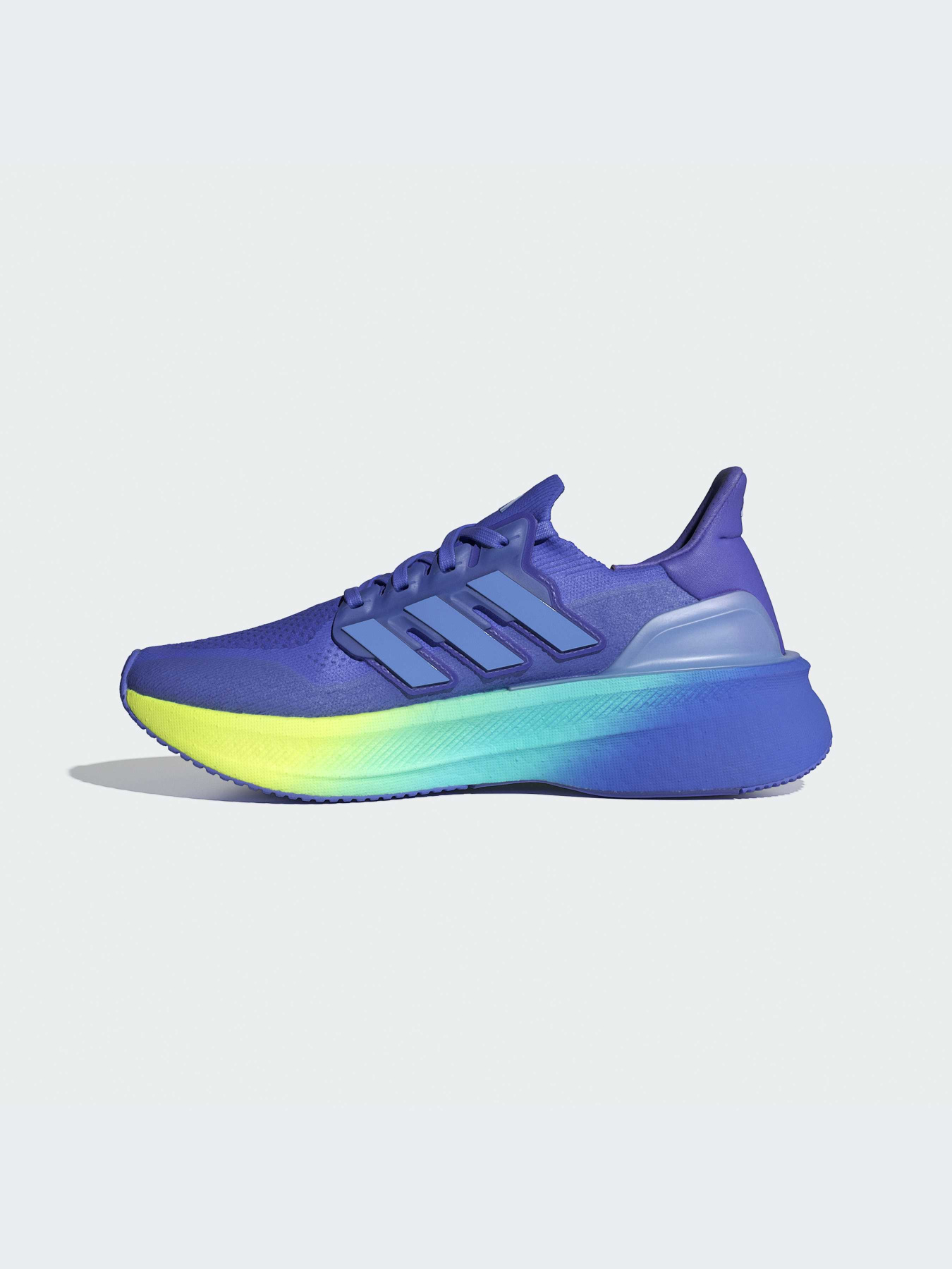Кросівки Adidas Ultraboost модель ID8842 Фото