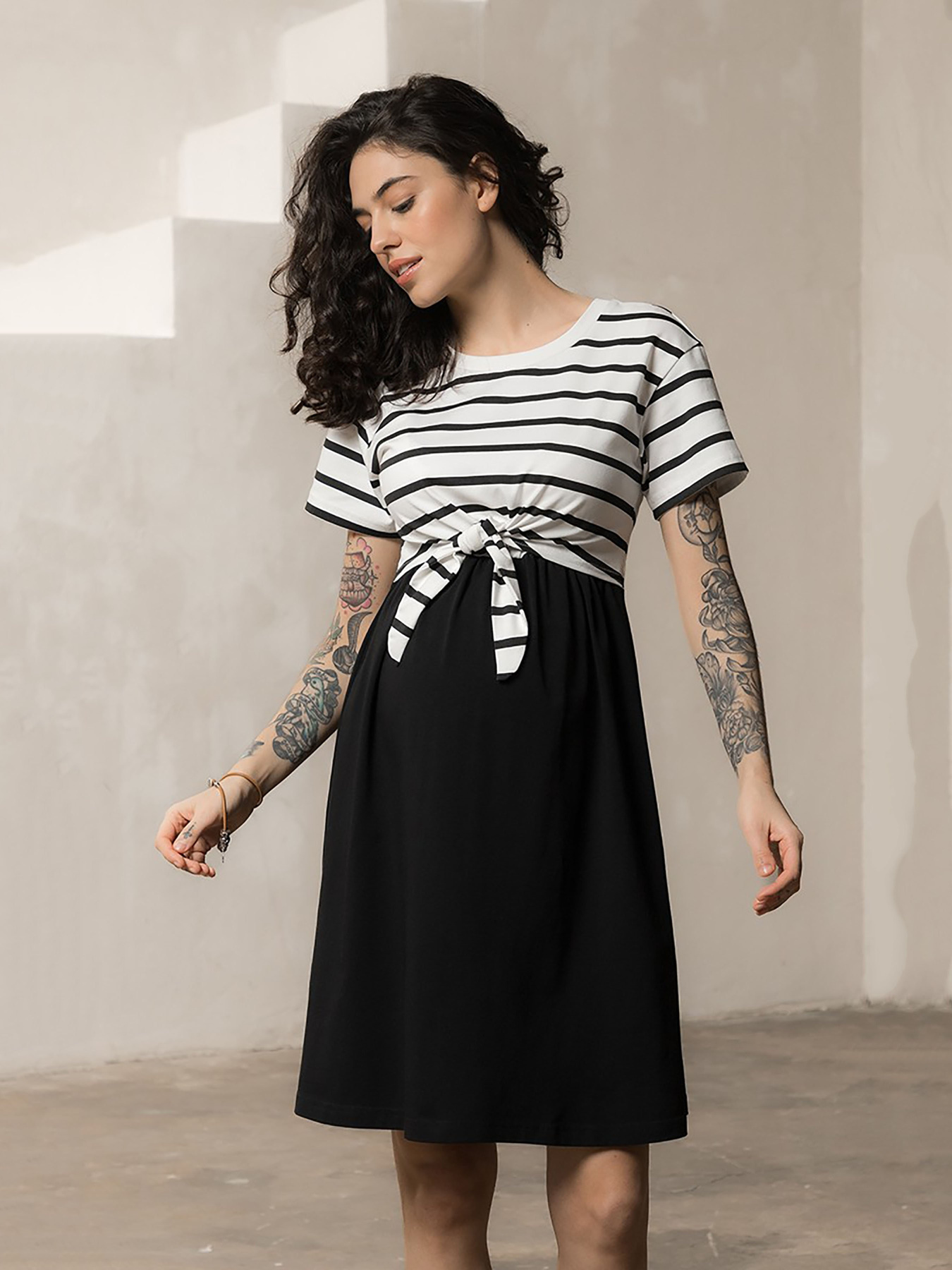 Сукні Yula mama Becky модель BeckyDR-24.031BlackYLMMDR Фото