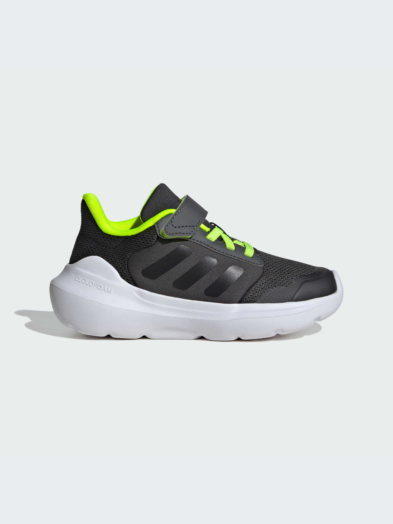 Кроссовки Adidas модель IE5987 Кроссовки Adidas модель IE5987 Фото